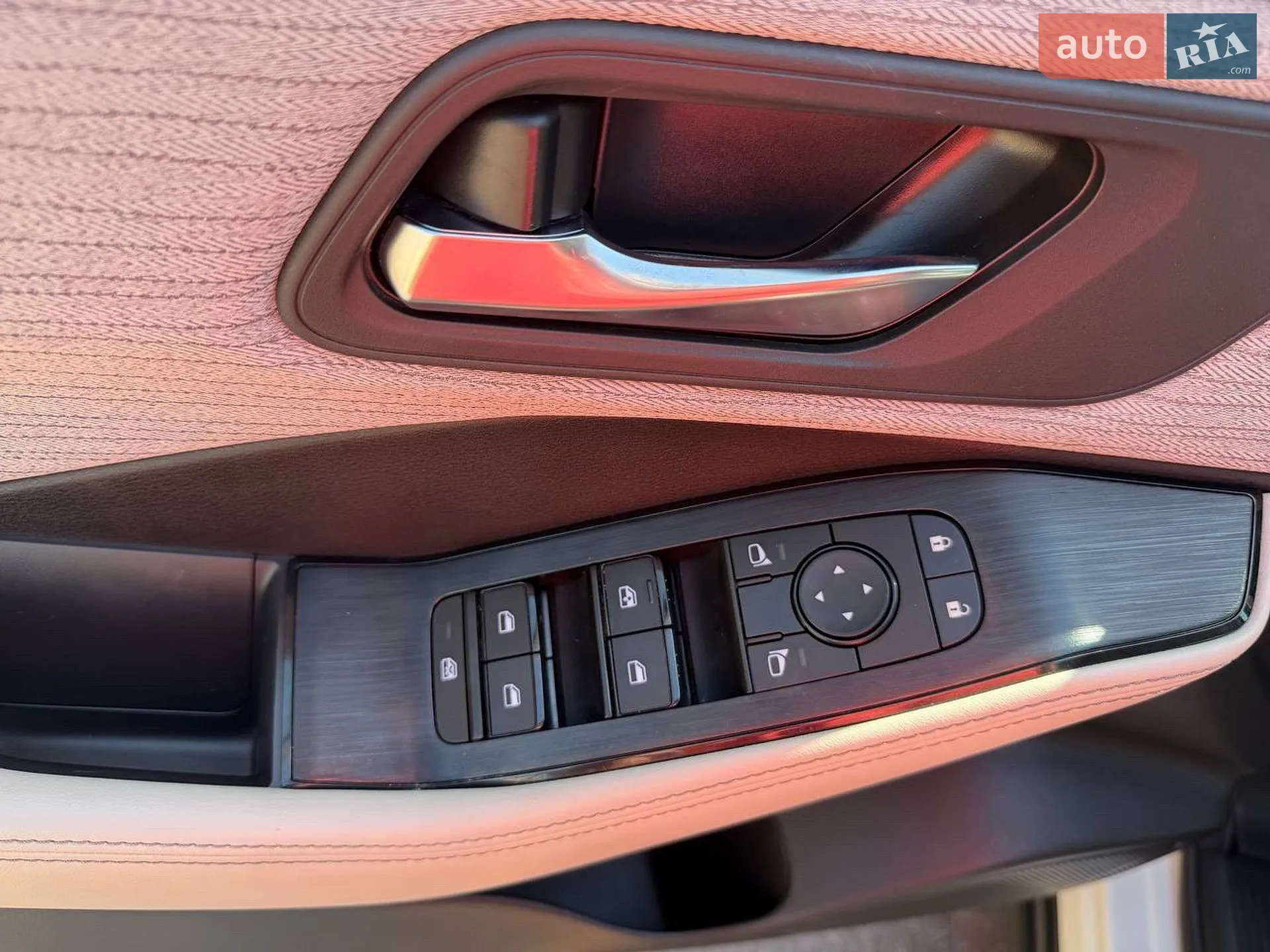 2020 Nissan Rogue - мініатюра 17