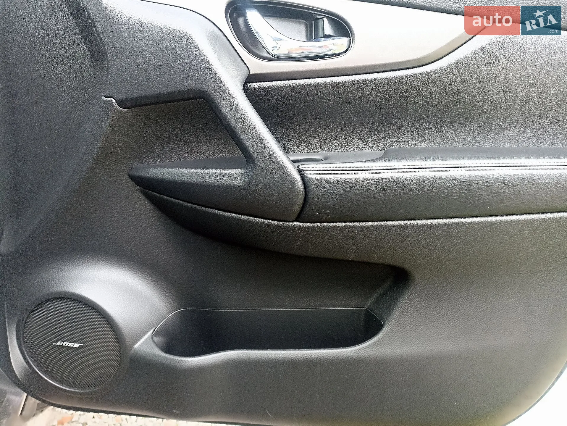 2016 Nissan Rogue - мініатюра 30