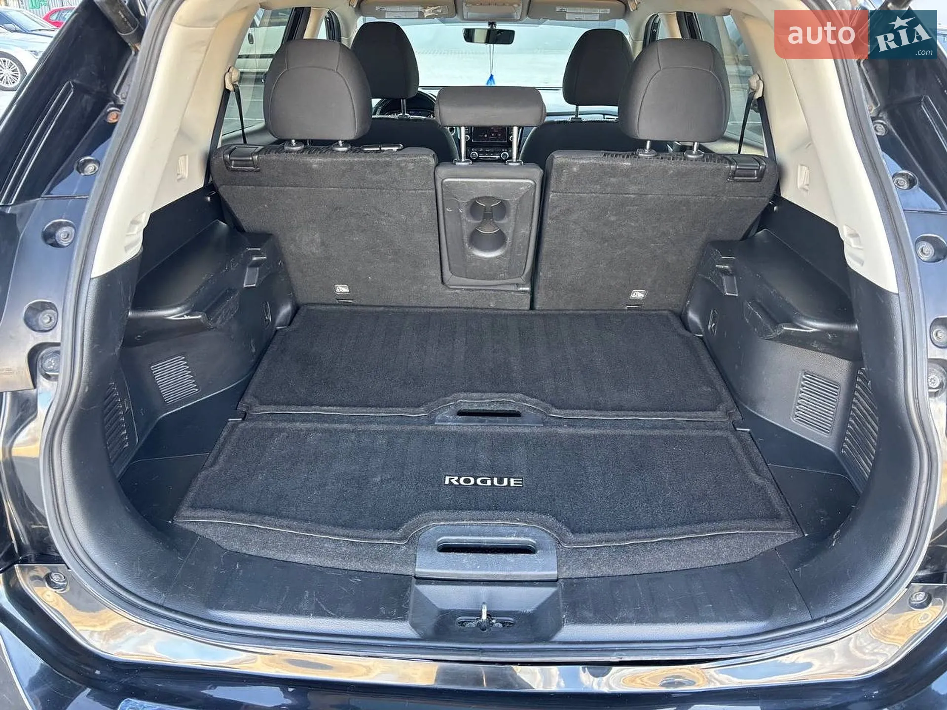 2018 Nissan Rogue - мініатюра 8