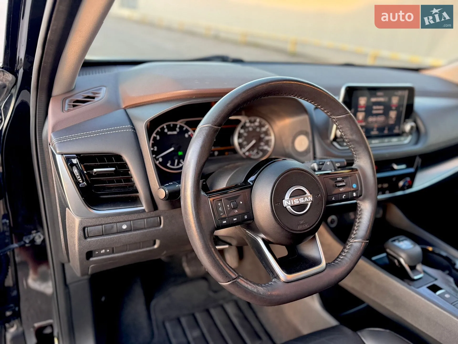 2021 Nissan Rogue - мініатюра 23
