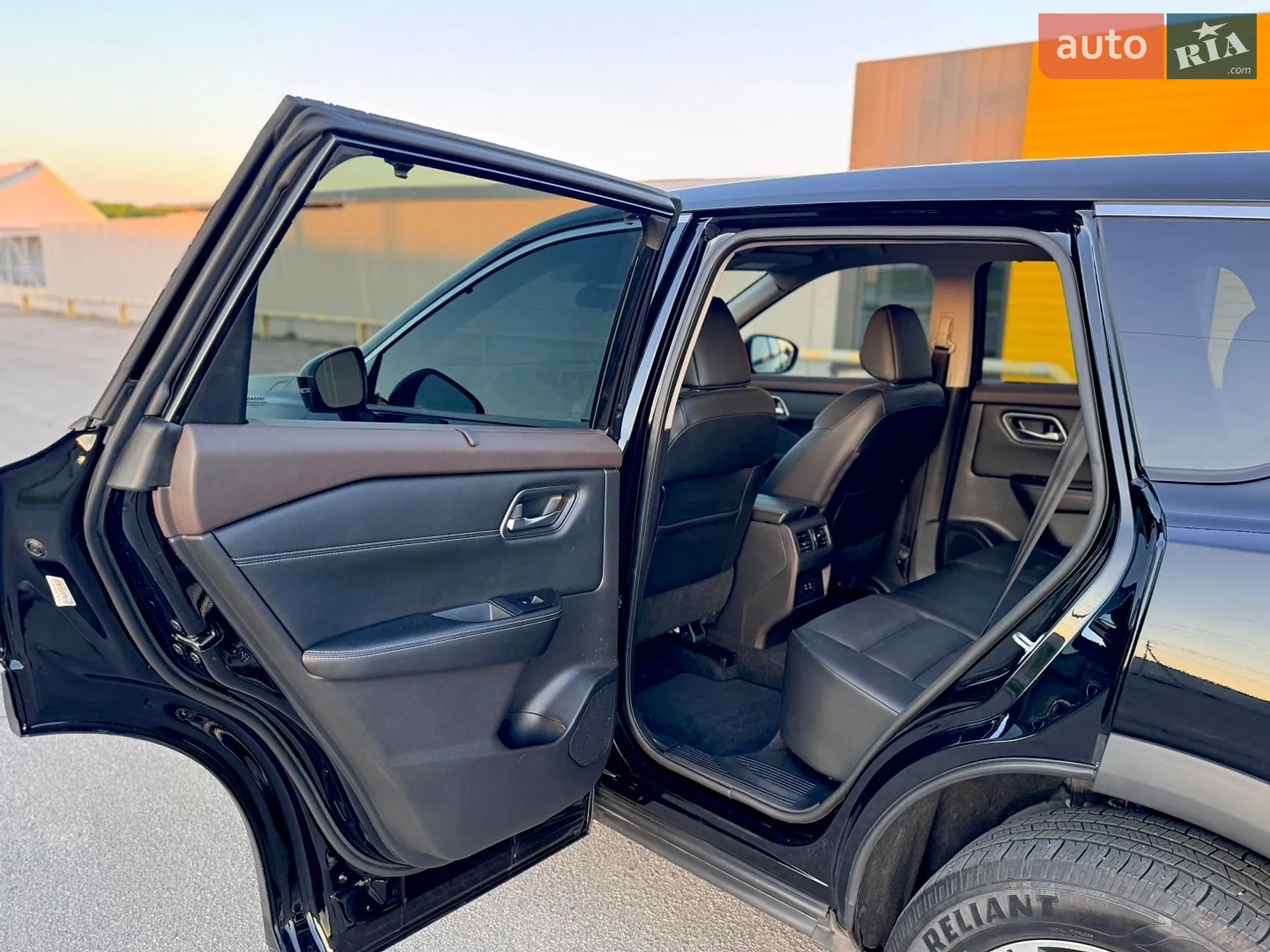 2021 Nissan Rogue - мініатюра 26
