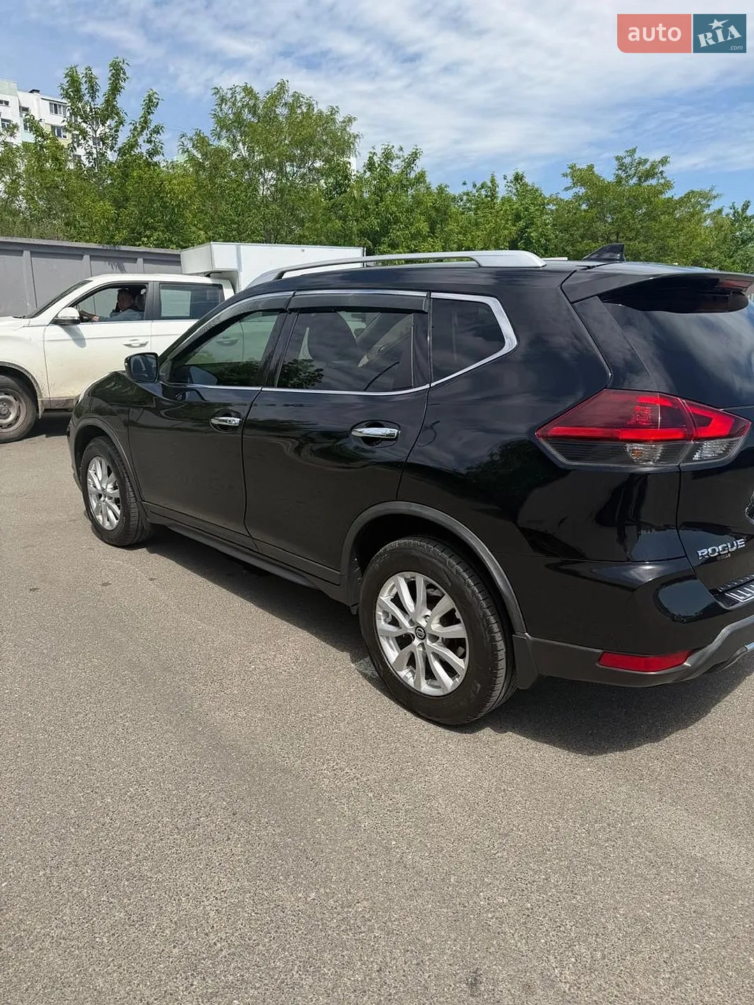 2018 Nissan Rogue - мініатюра 8