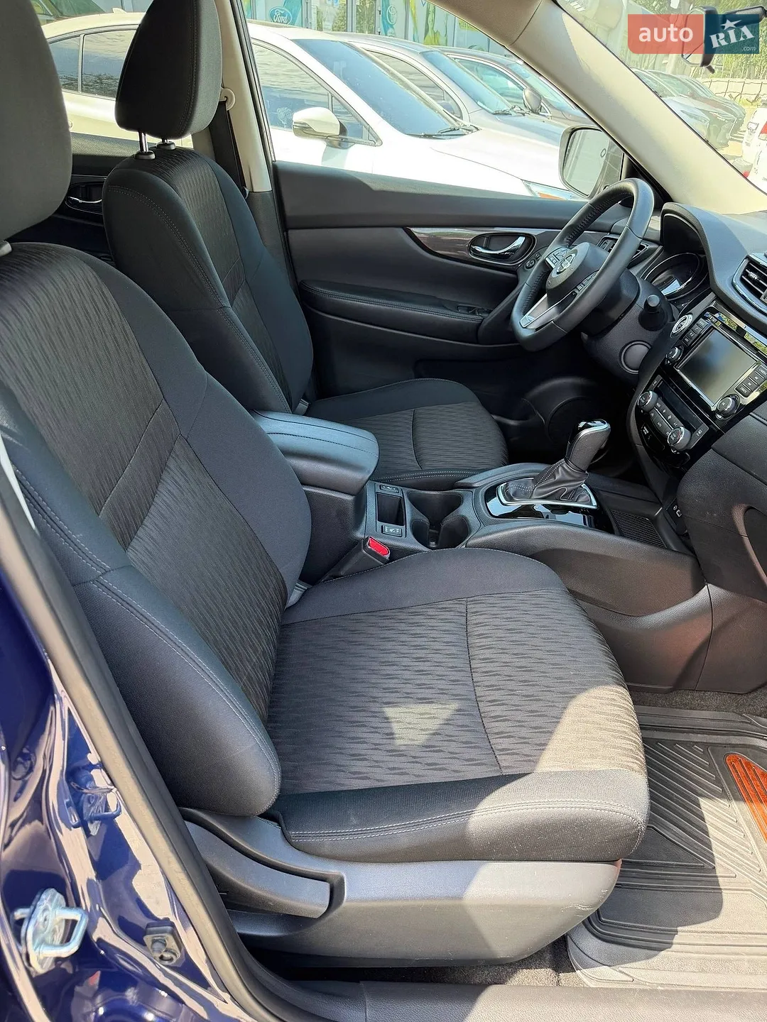 2017 Nissan Rogue - мініатюра 36