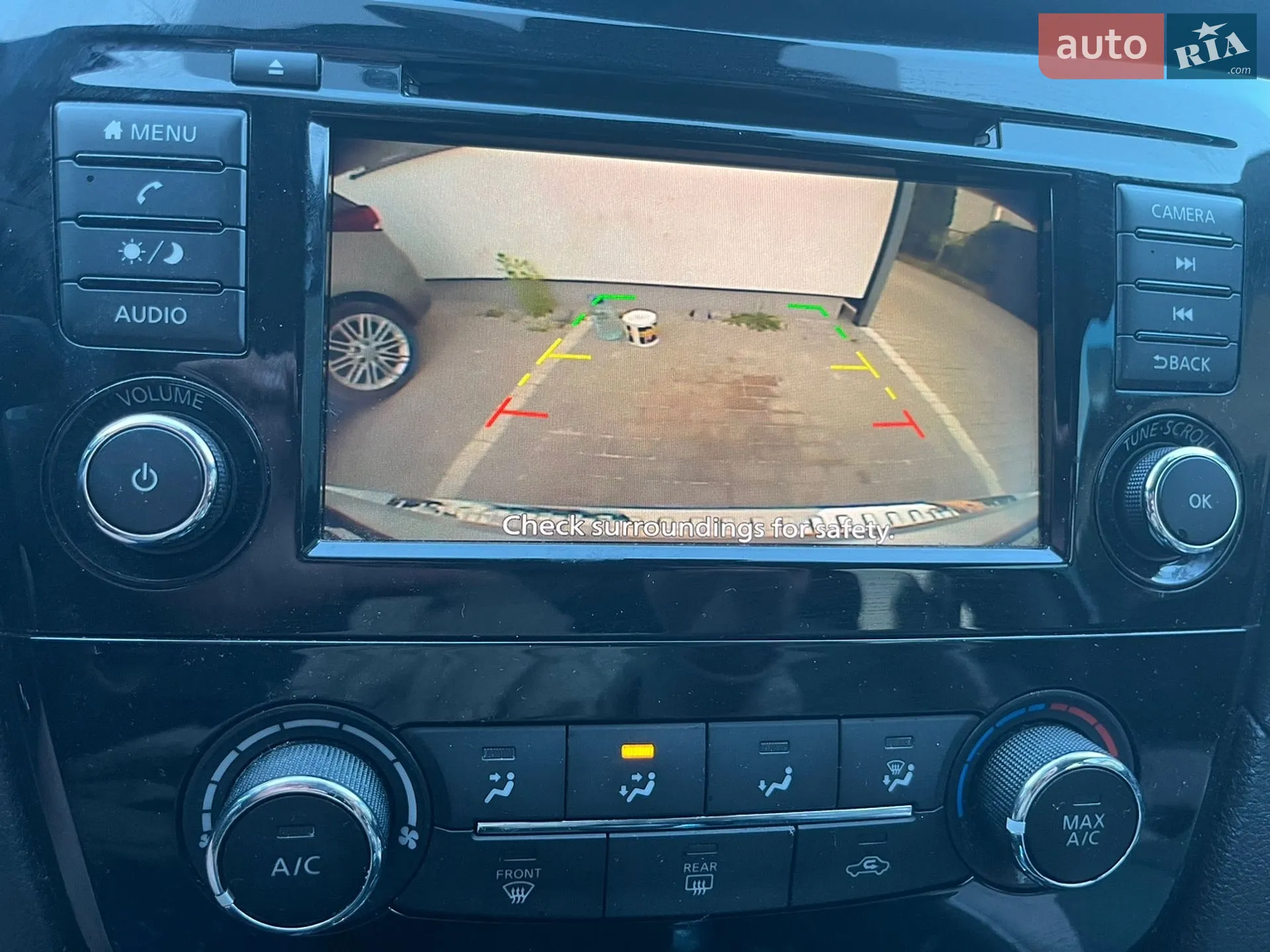 2019 Nissan Rogue - мініатюра 4