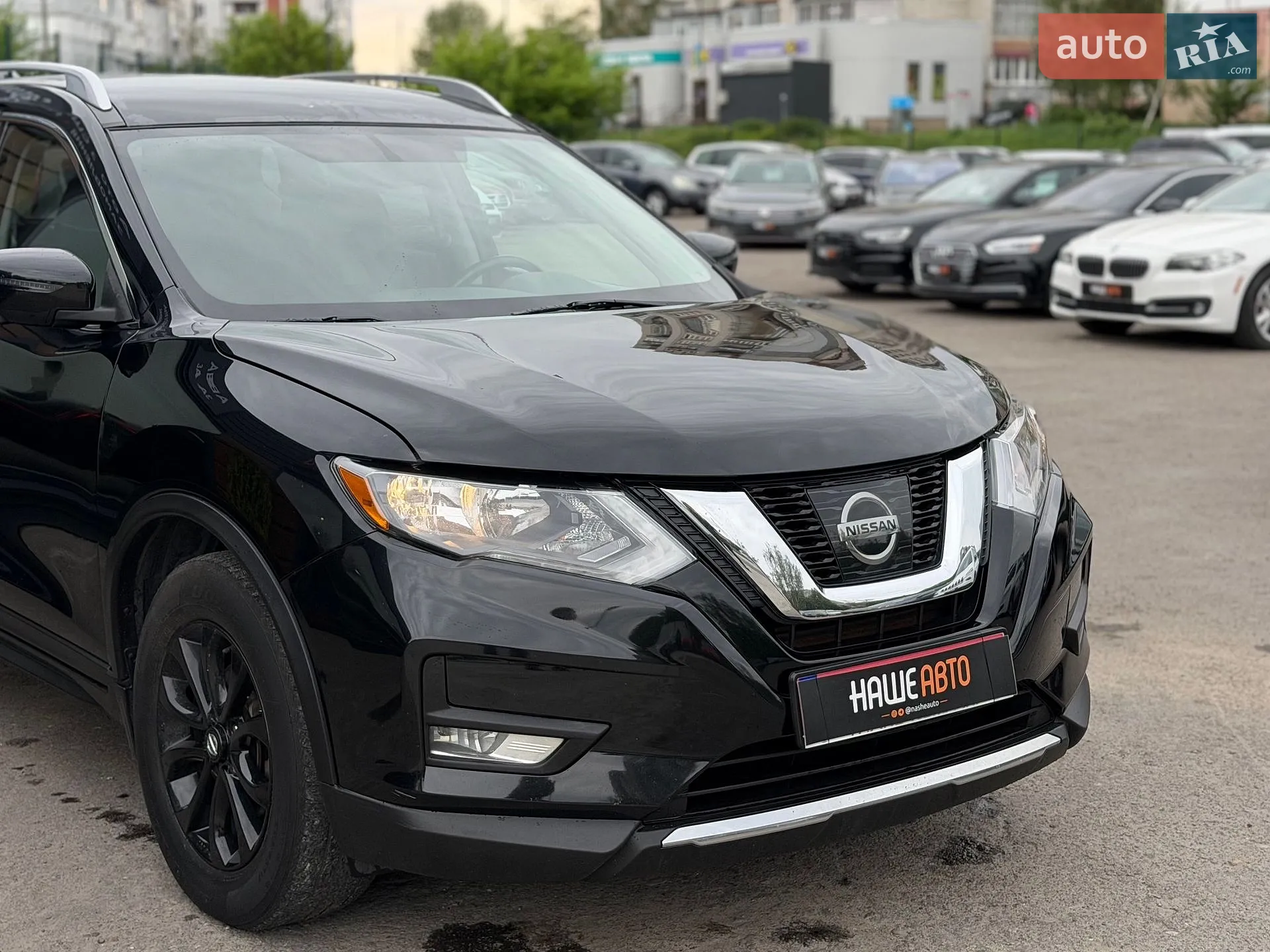 2017 Nissan Rogue - мініатюра 10