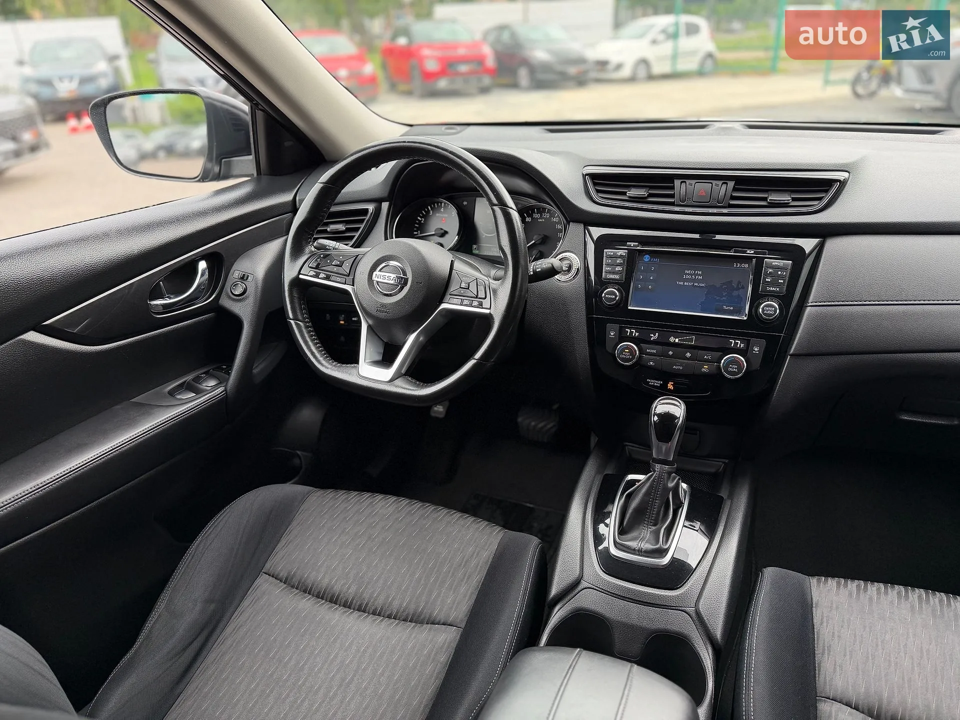 2017 Nissan Rogue - мініатюра 36