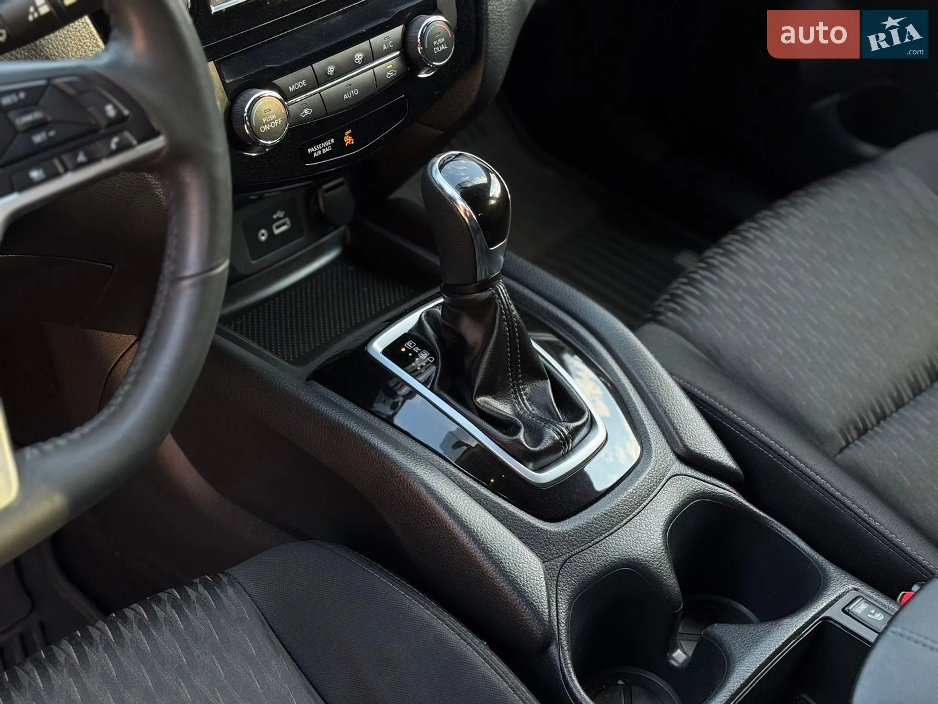 2019 Nissan Rogue - мініатюра 39
