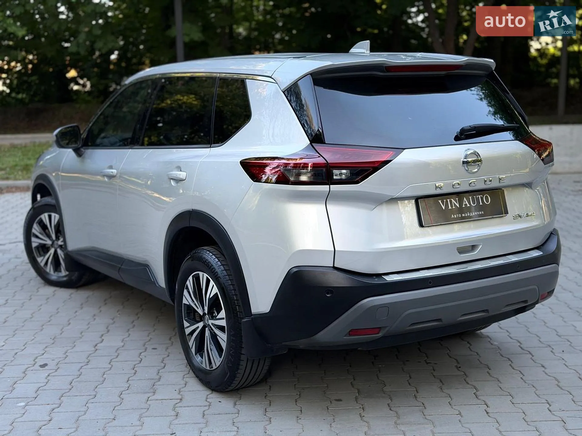 2020 Nissan Rogue - мініатюра 16