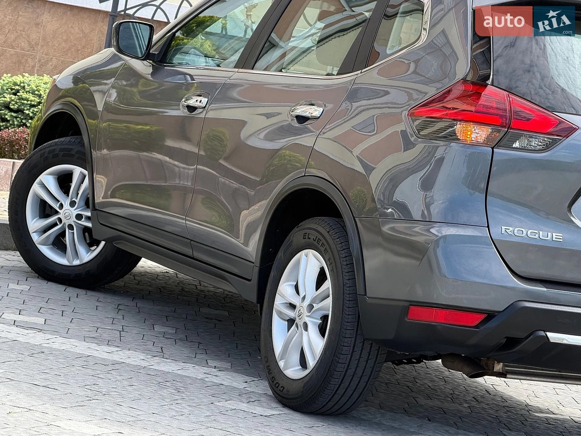 2017 Nissan Rogue - мініатюра 34