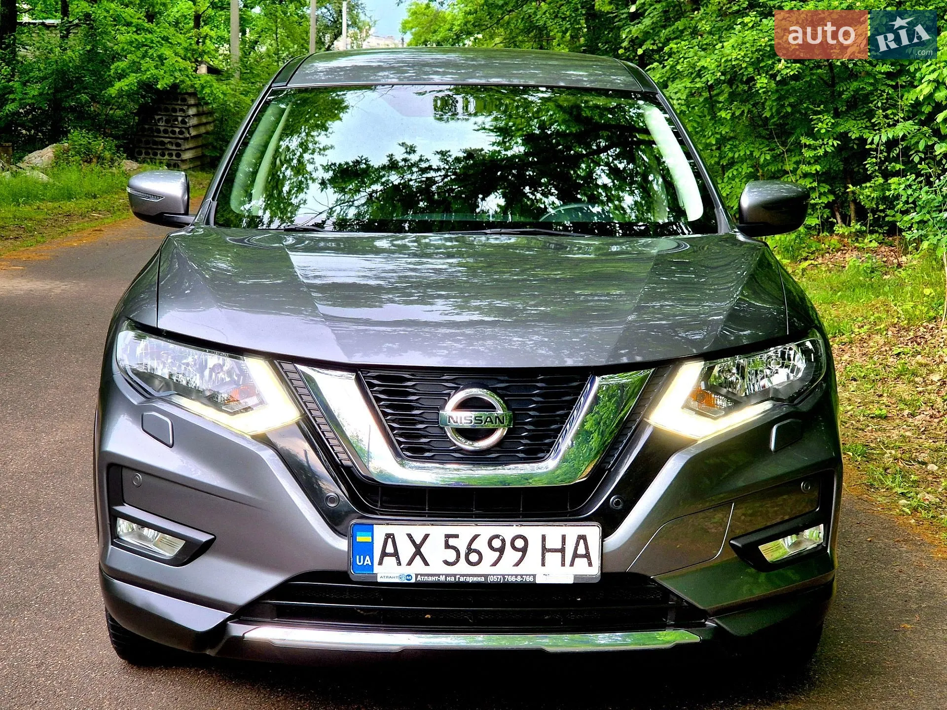 2017 Nissan Rogue - мініатюра 2