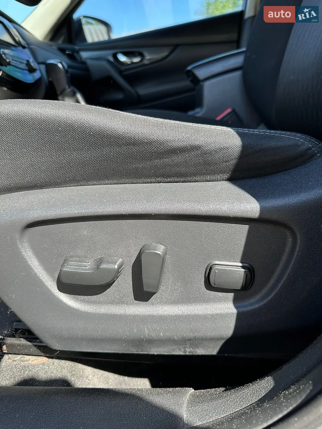 2017 Nissan Rogue - мініатюра 22