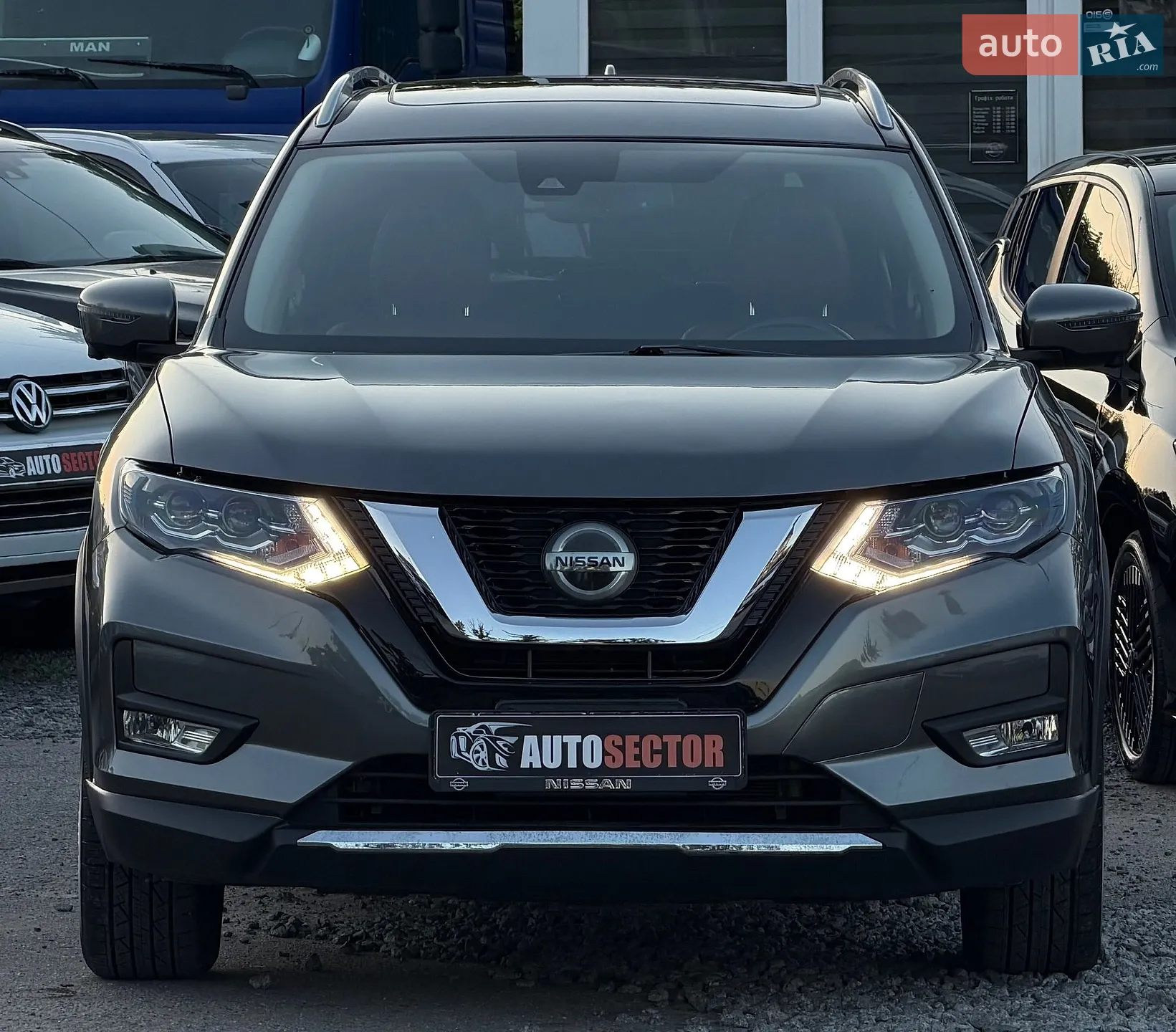 2018 Nissan Rogue - мініатюра 10