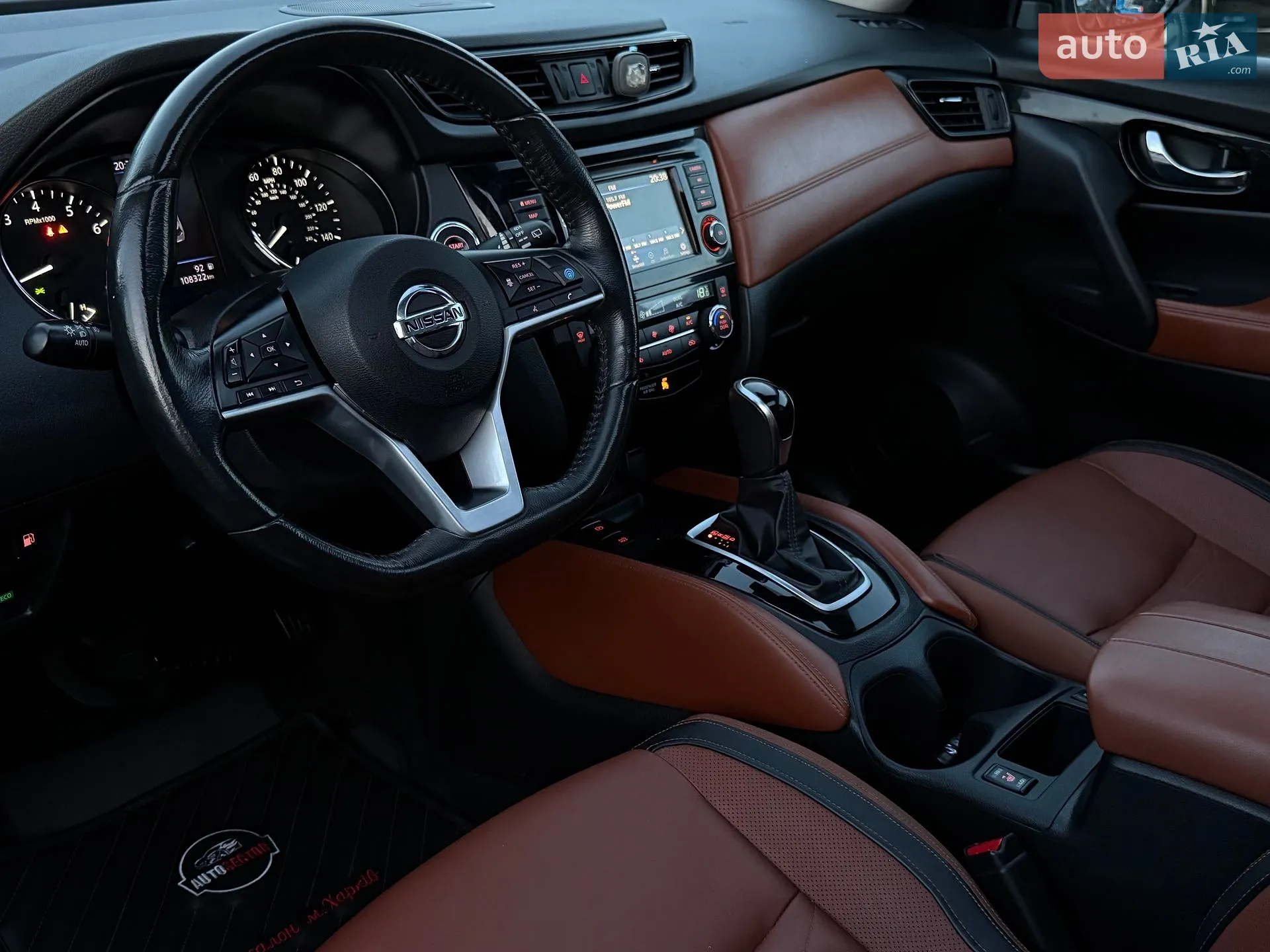 2018 Nissan Rogue - мініатюра 15