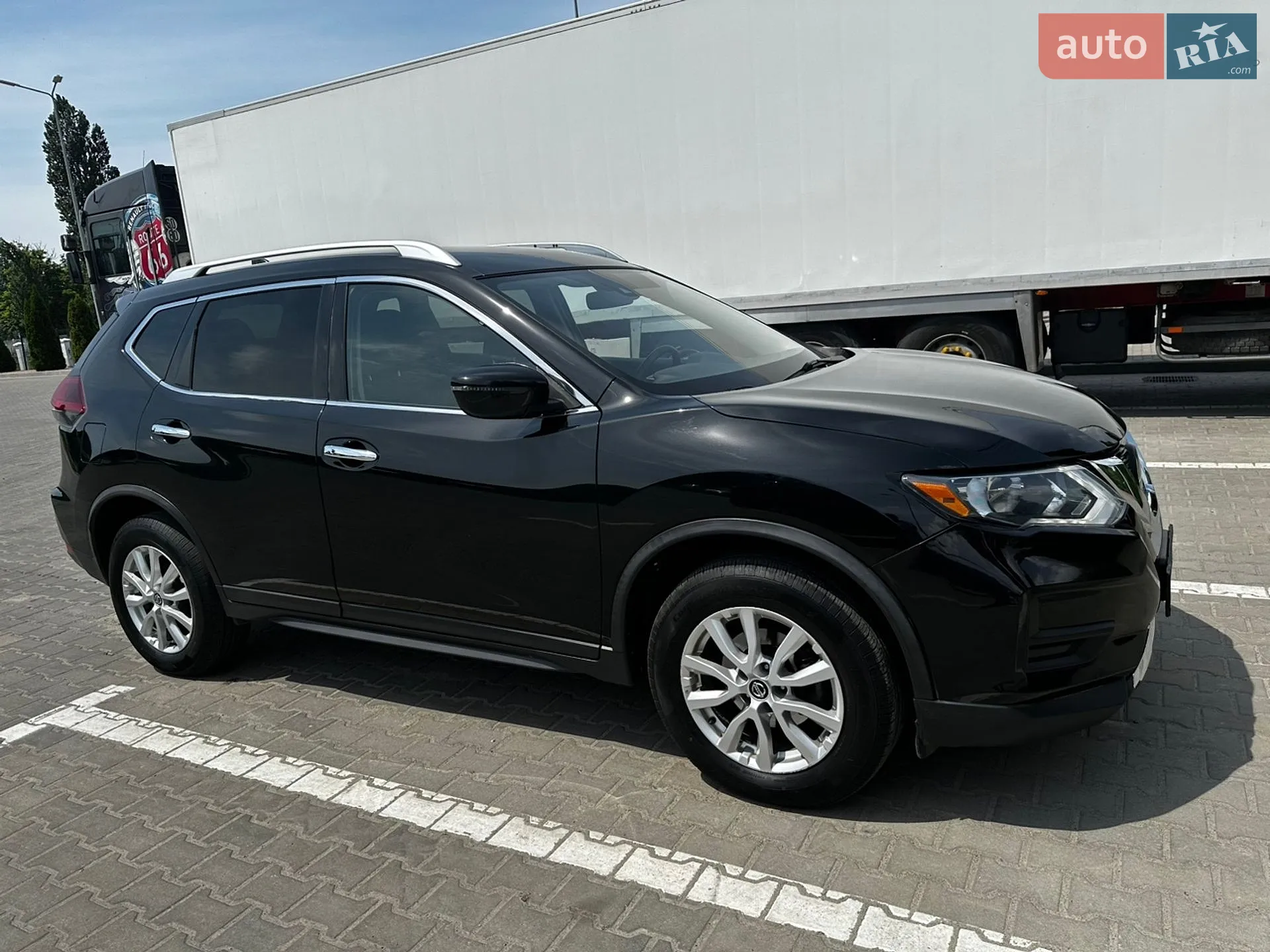 2018 Nissan Rogue - мініатюра 4