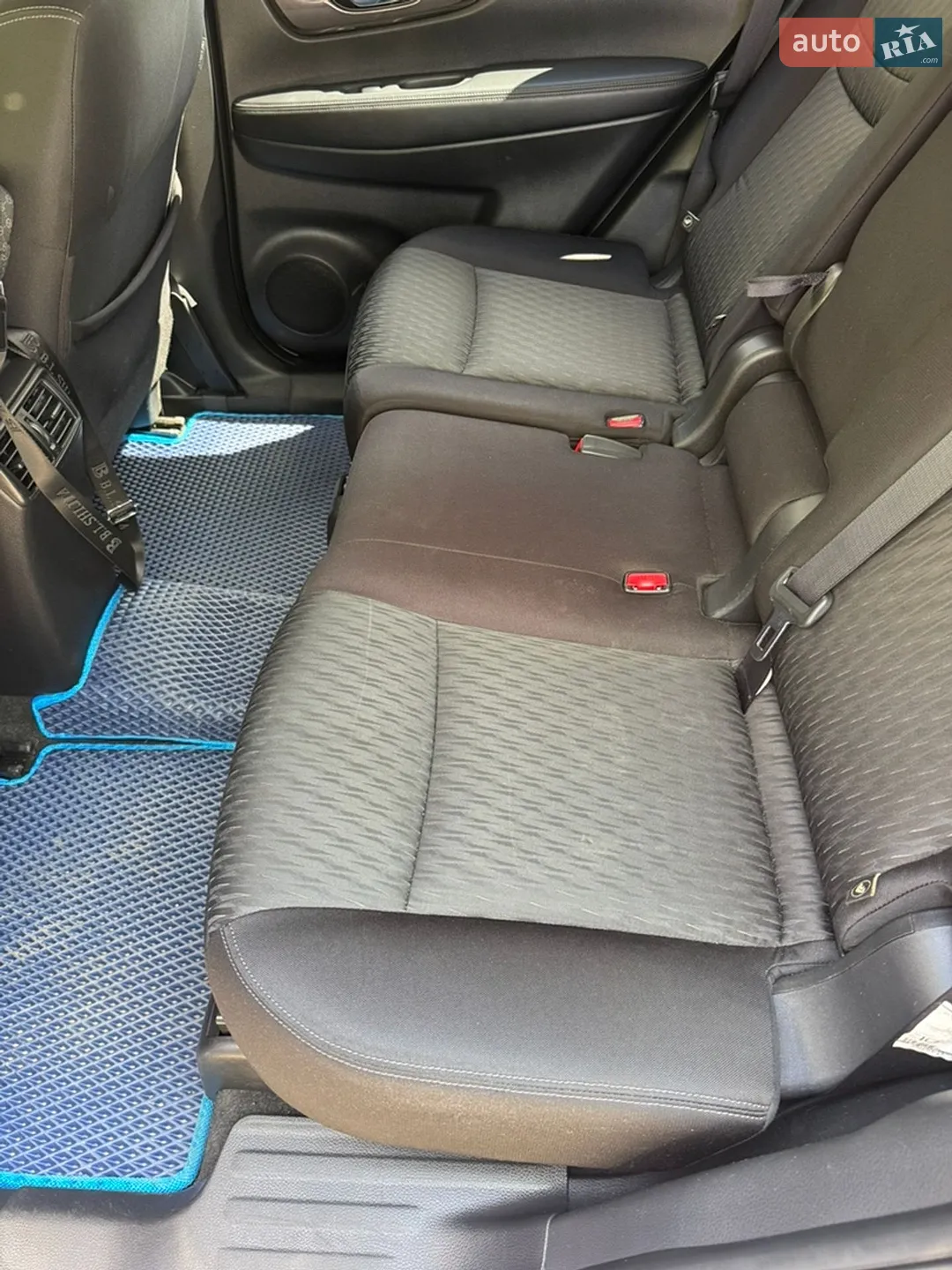 2018 Nissan Rogue - мініатюра 14