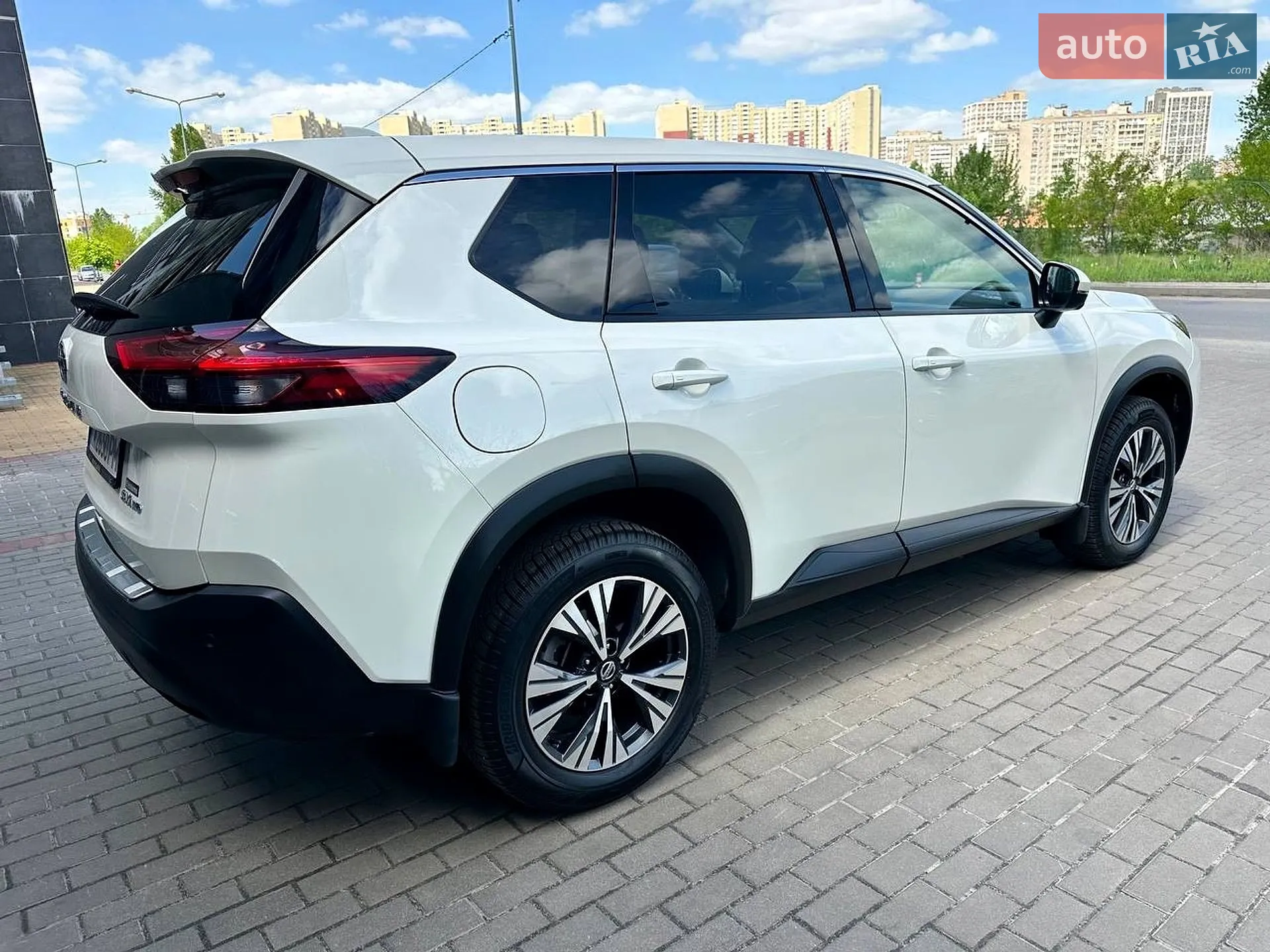 2021 Nissan Rogue - мініатюра 10