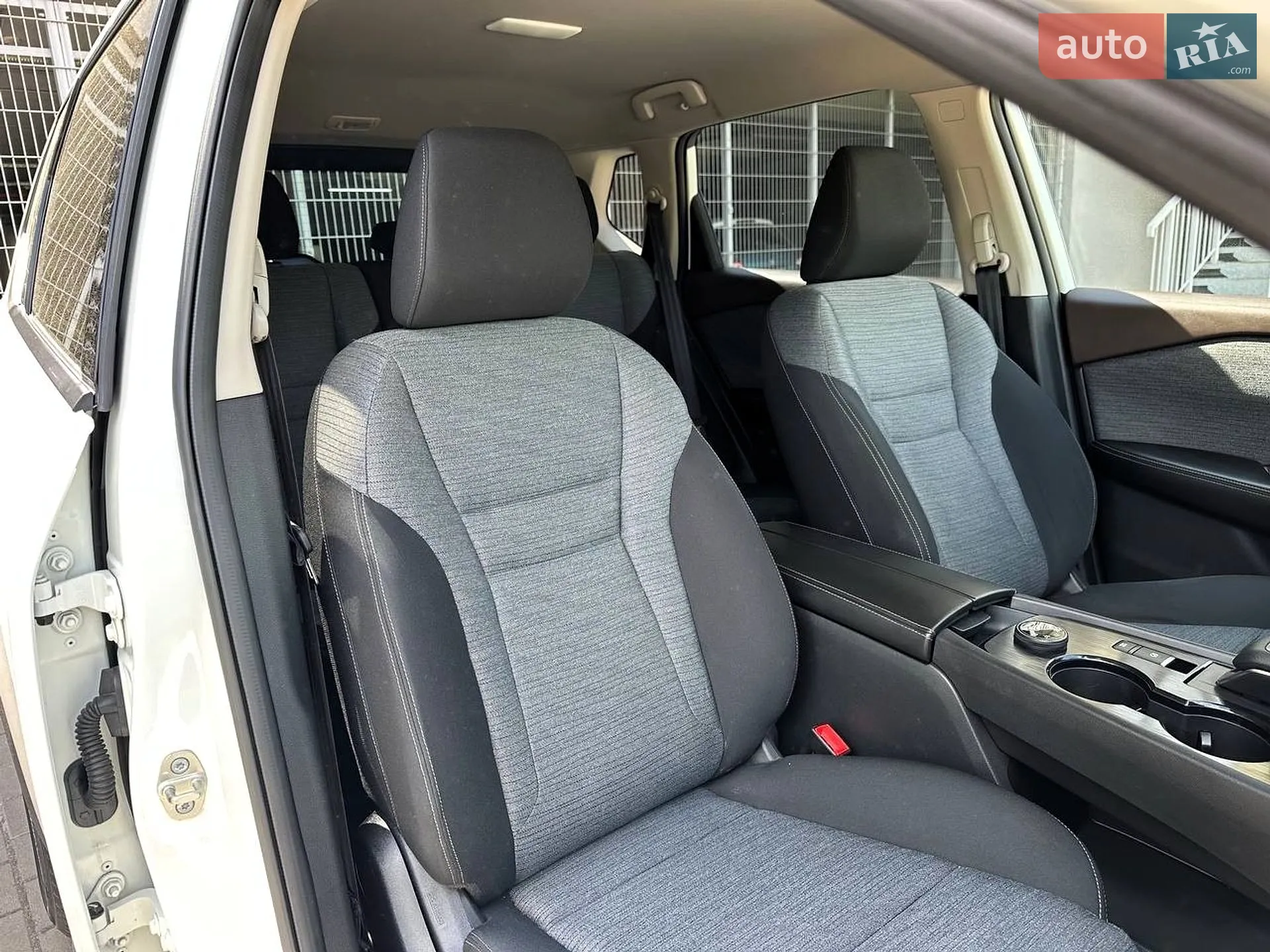 2021 Nissan Rogue - мініатюра 36