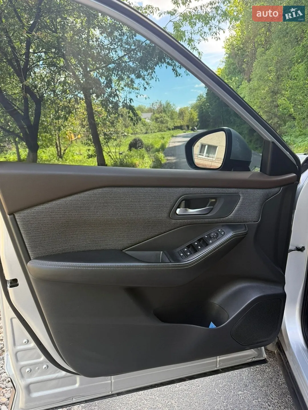 2021 Nissan Rogue - мініатюра 13