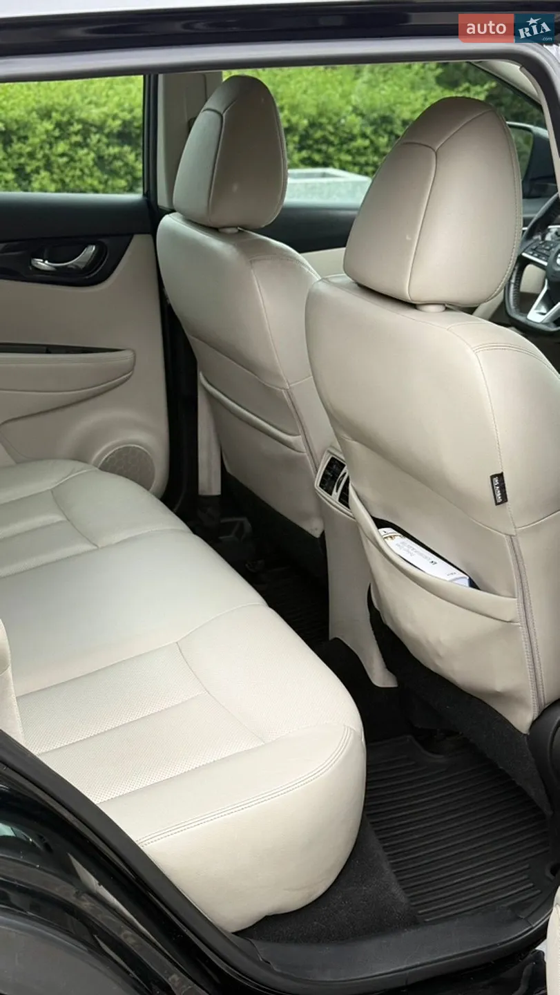 2017 Nissan Rogue - мініатюра 18