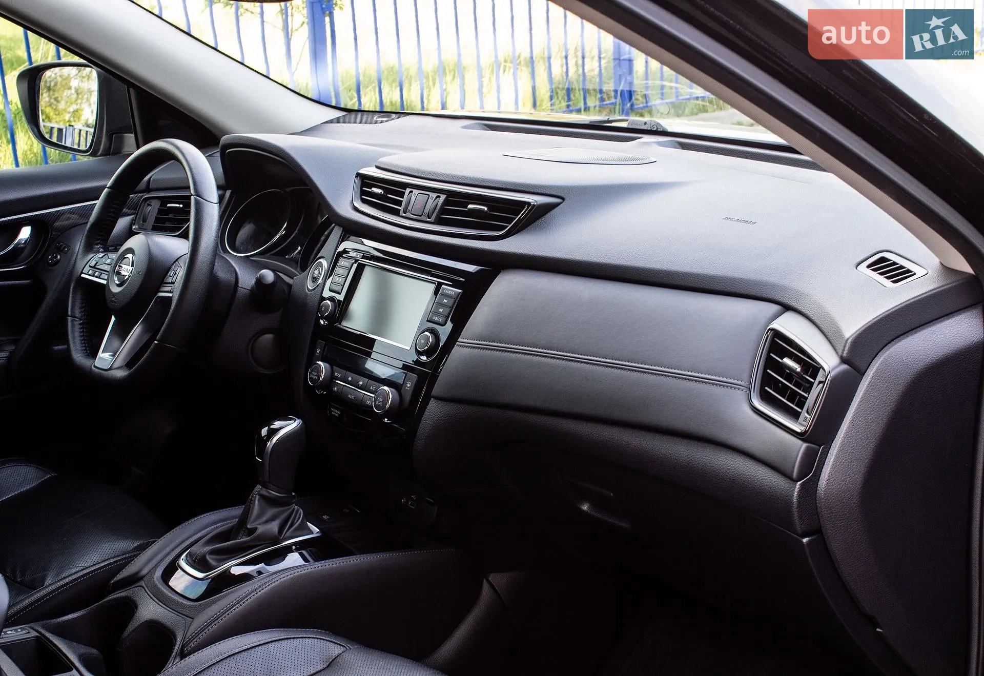 2019 Nissan Rogue - мініатюра 25
