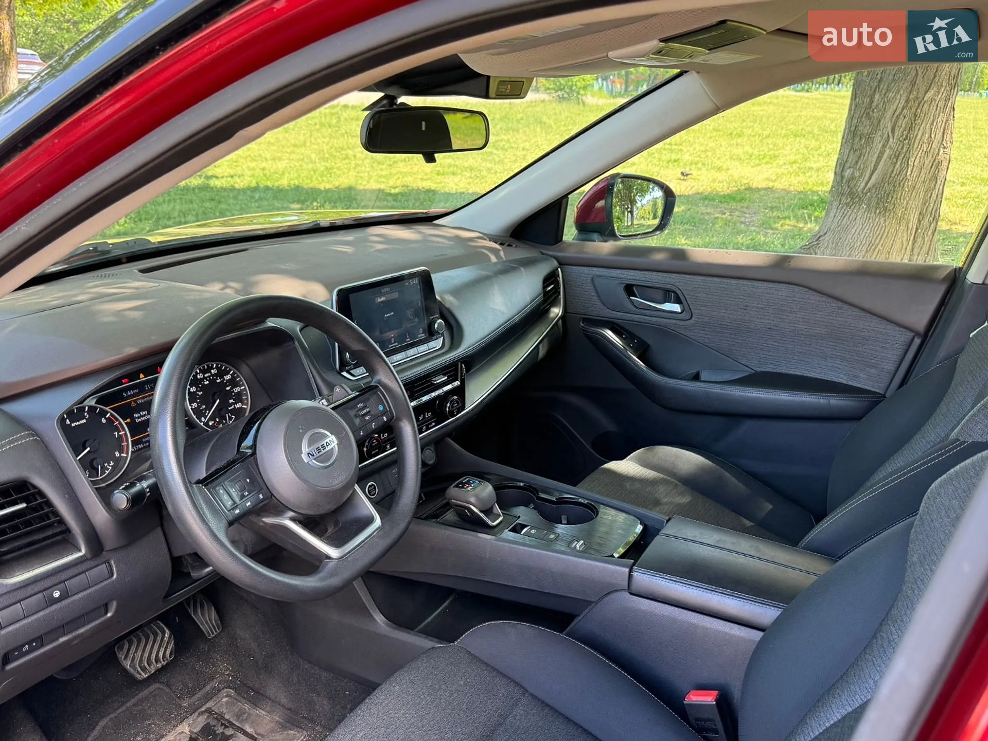 2021 Nissan Rogue - мініатюра 16
