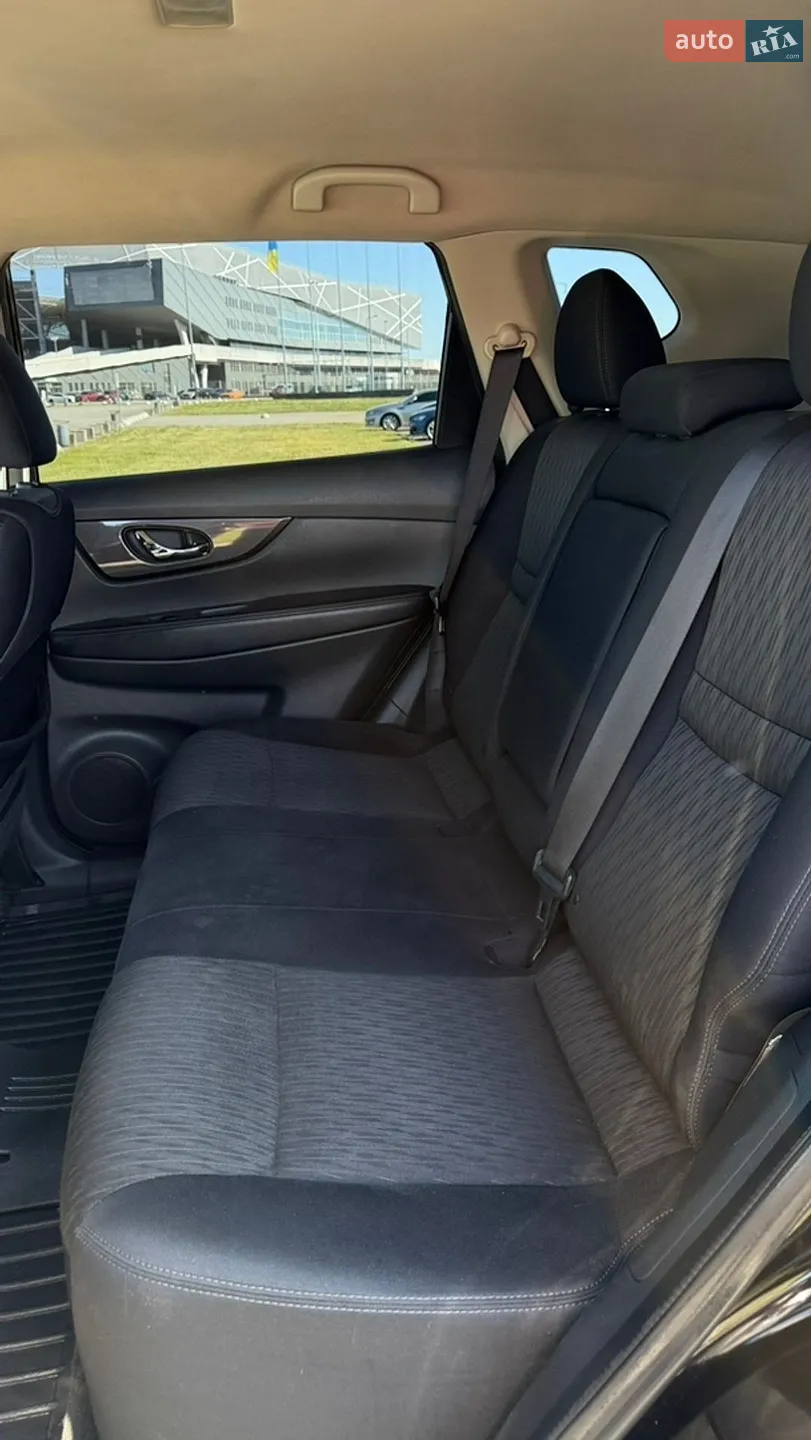 2017 Nissan Rogue - мініатюра 11