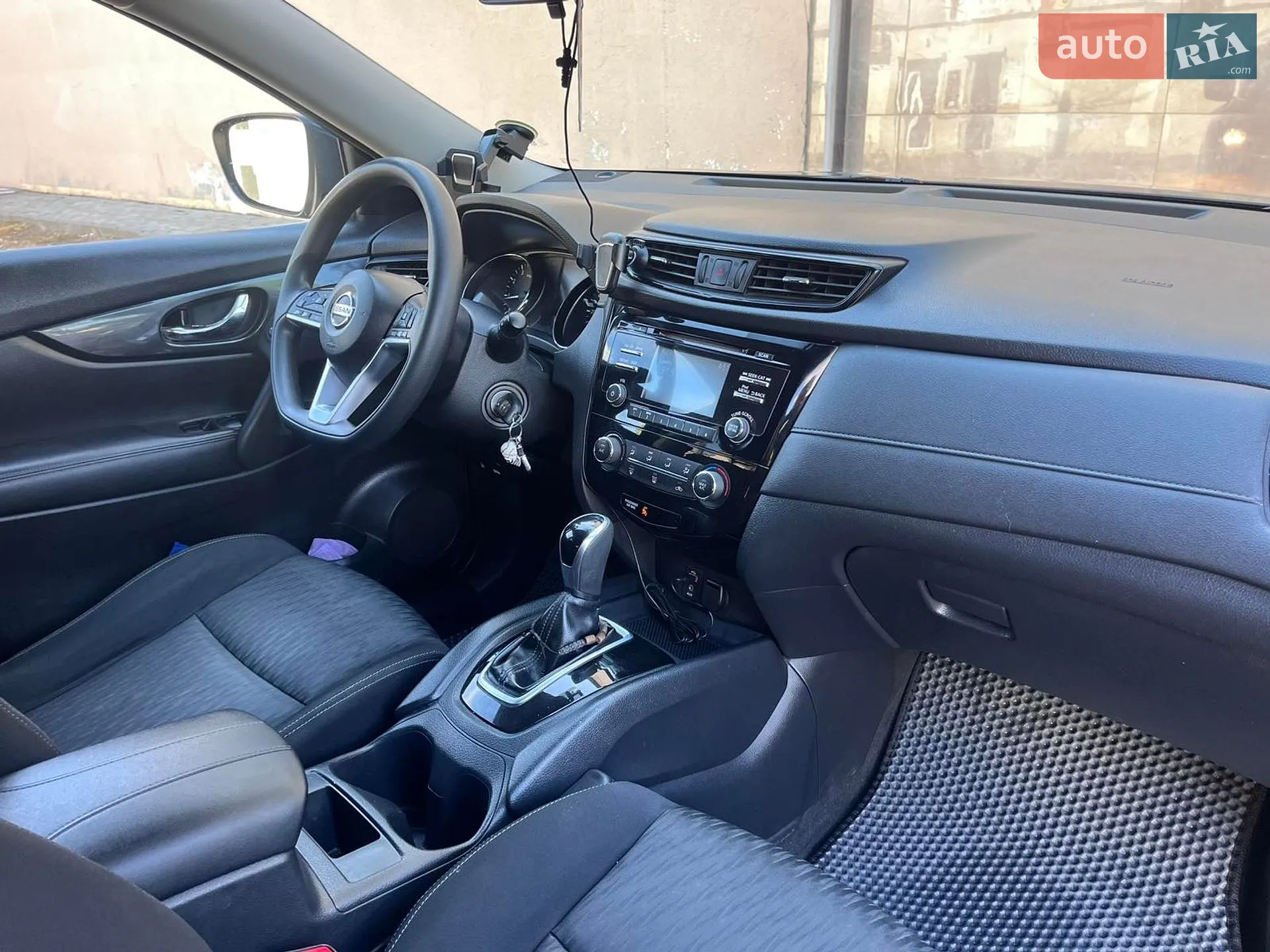 2016 Nissan Rogue - мініатюра 23