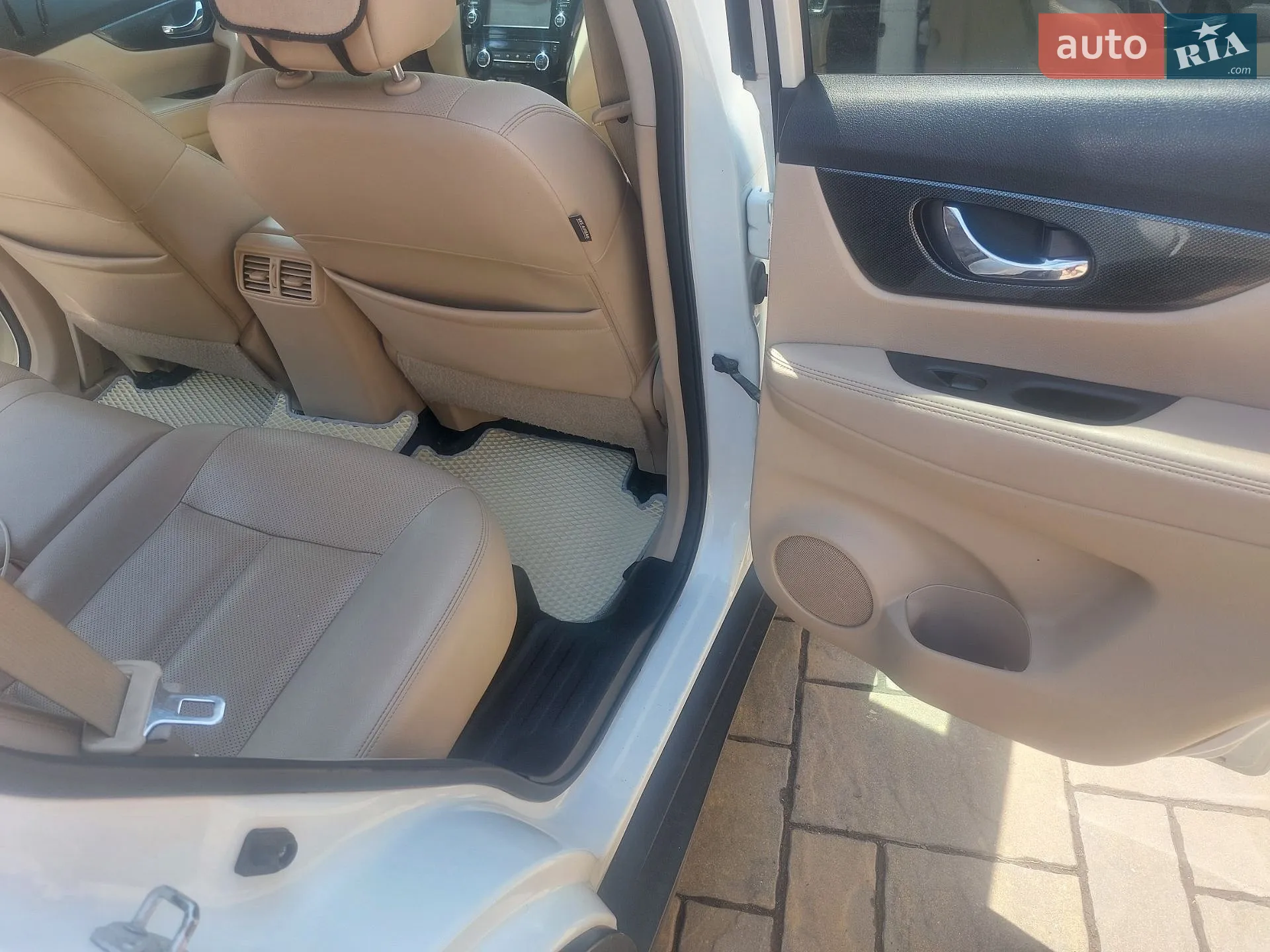 2015 Nissan Rogue - мініатюра 18