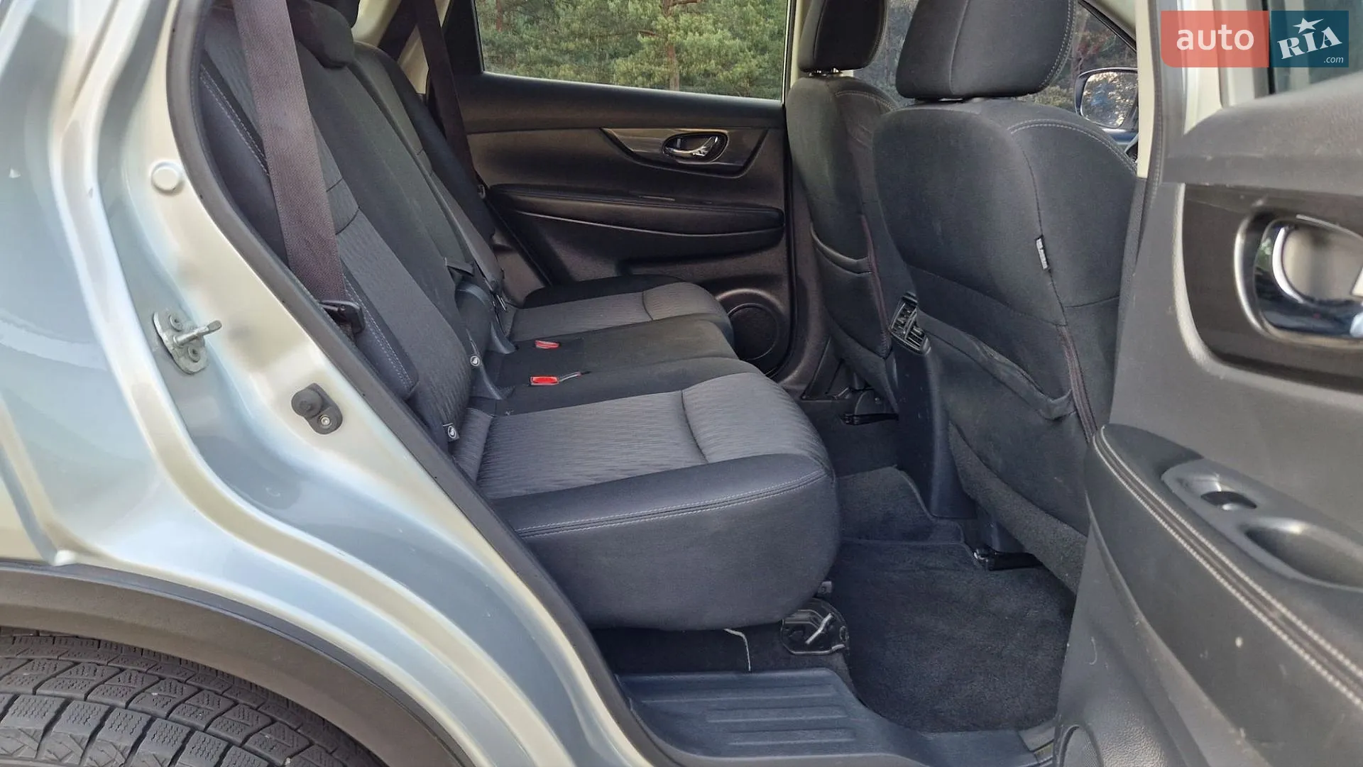 2016 Nissan Rogue - мініатюра 15