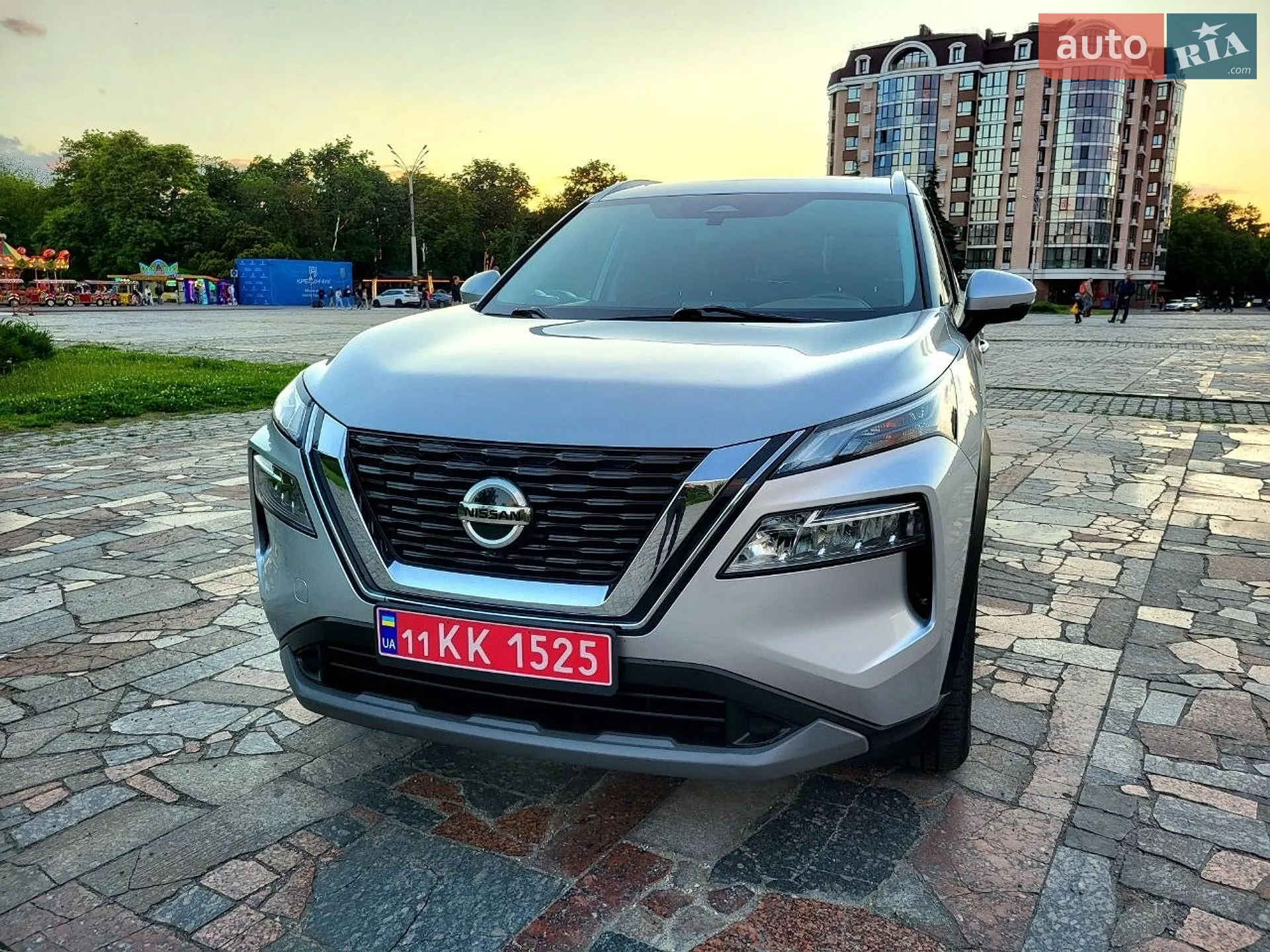 2021 Nissan Rogue - мініатюра 3
