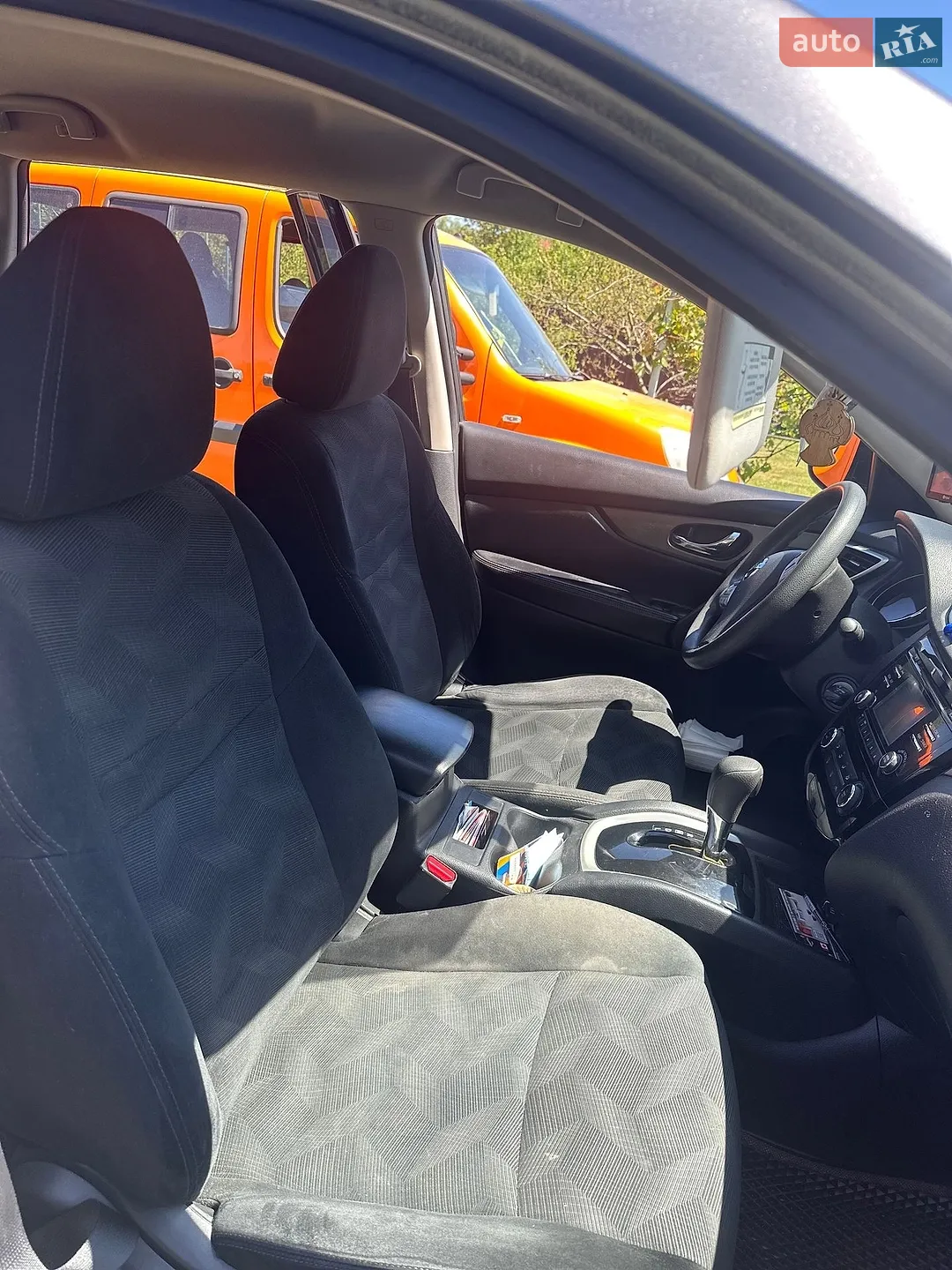 2016 Nissan Rogue - мініатюра 16