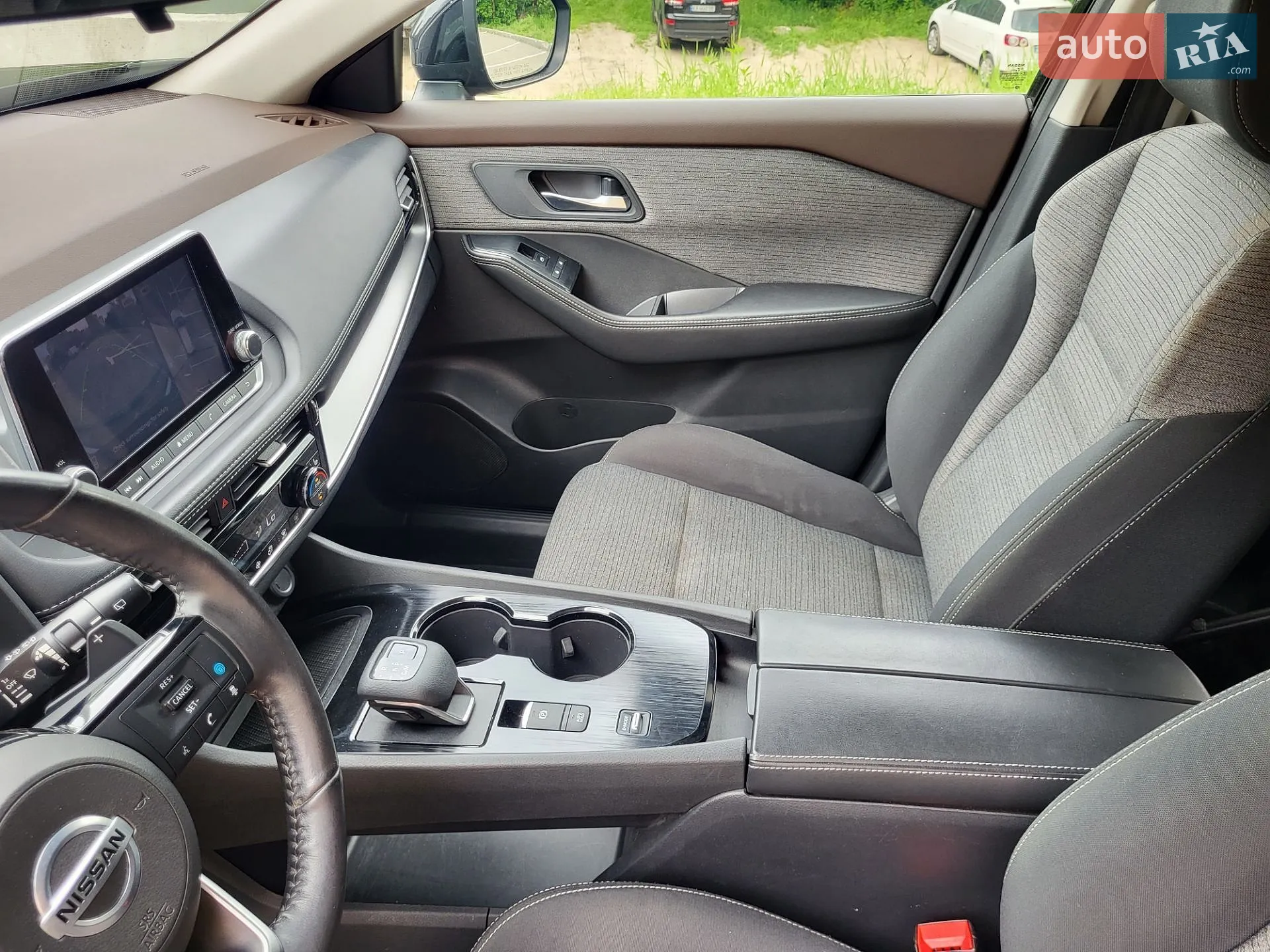 2021 Nissan Rogue - мініатюра 32