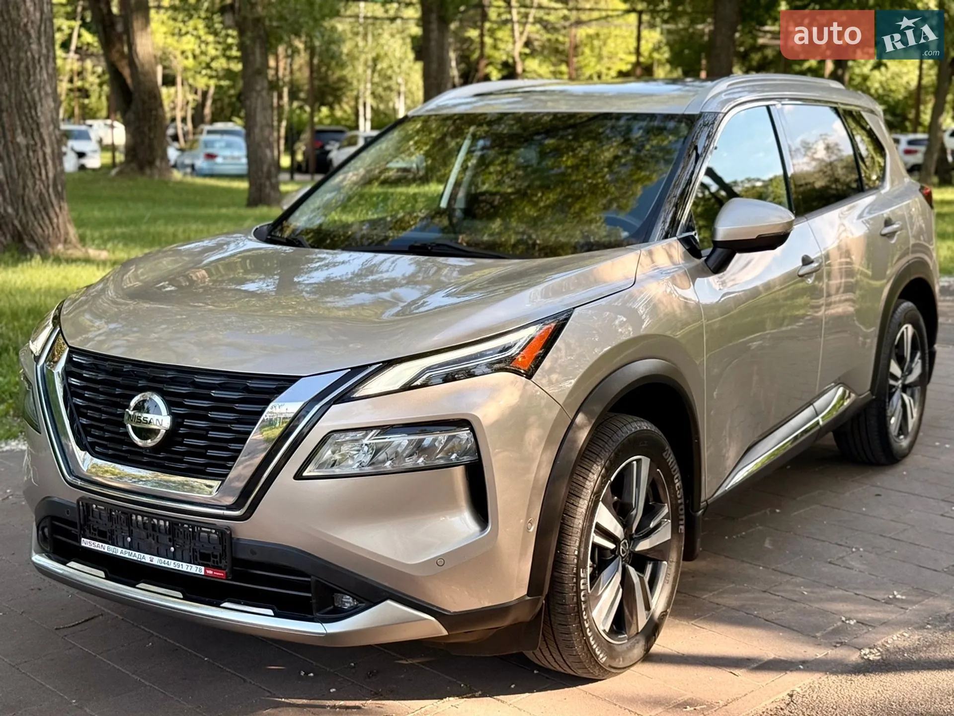 2021 Nissan Rogue - мініатюра 4