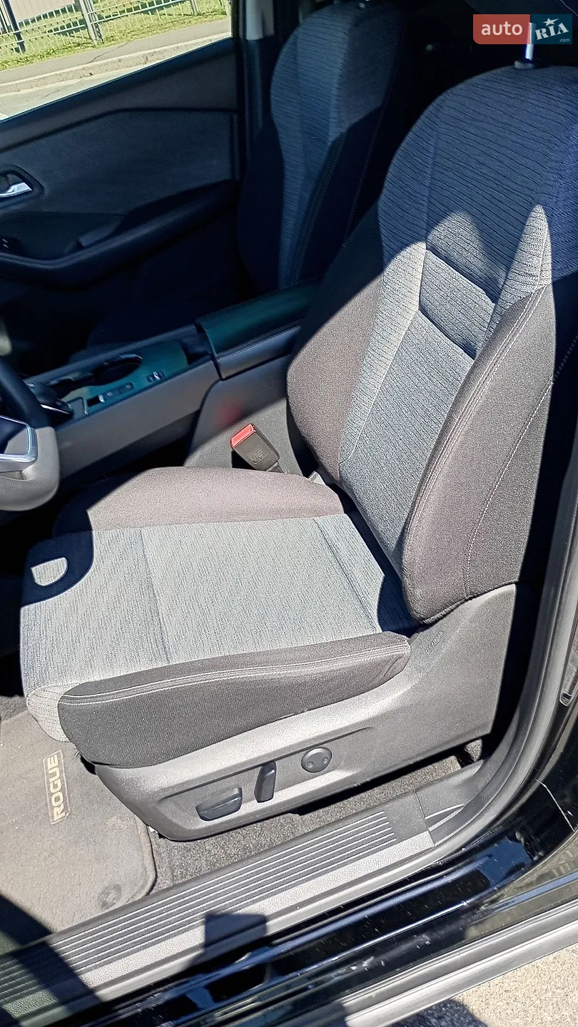 2021 Nissan Rogue - мініатюра 13