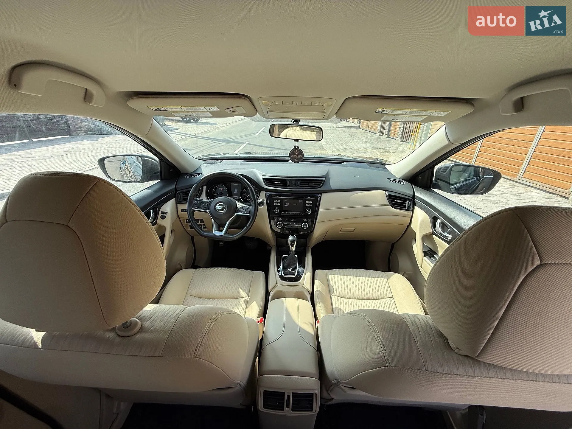 2017 Nissan Rogue - мініатюра 31