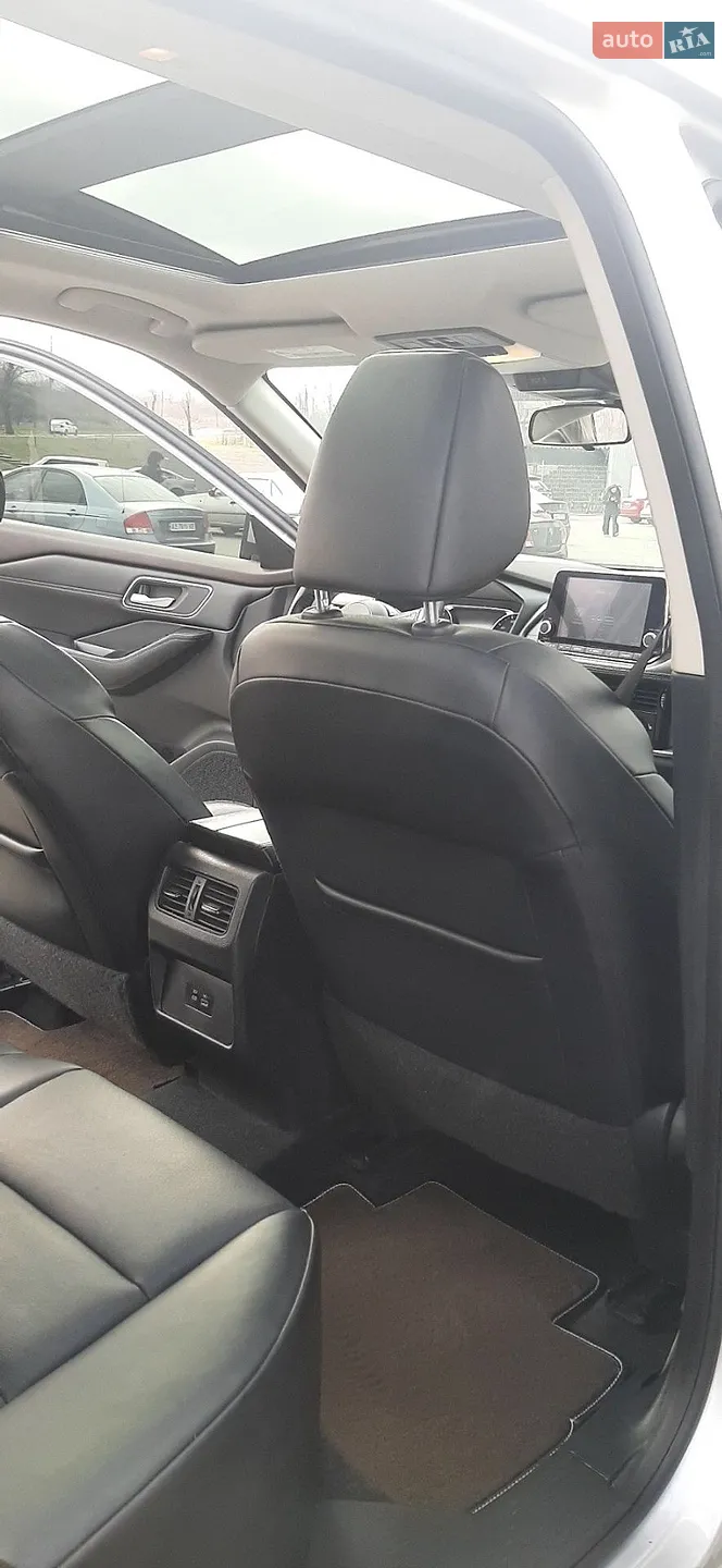 2021 Nissan Rogue - мініатюра 13
