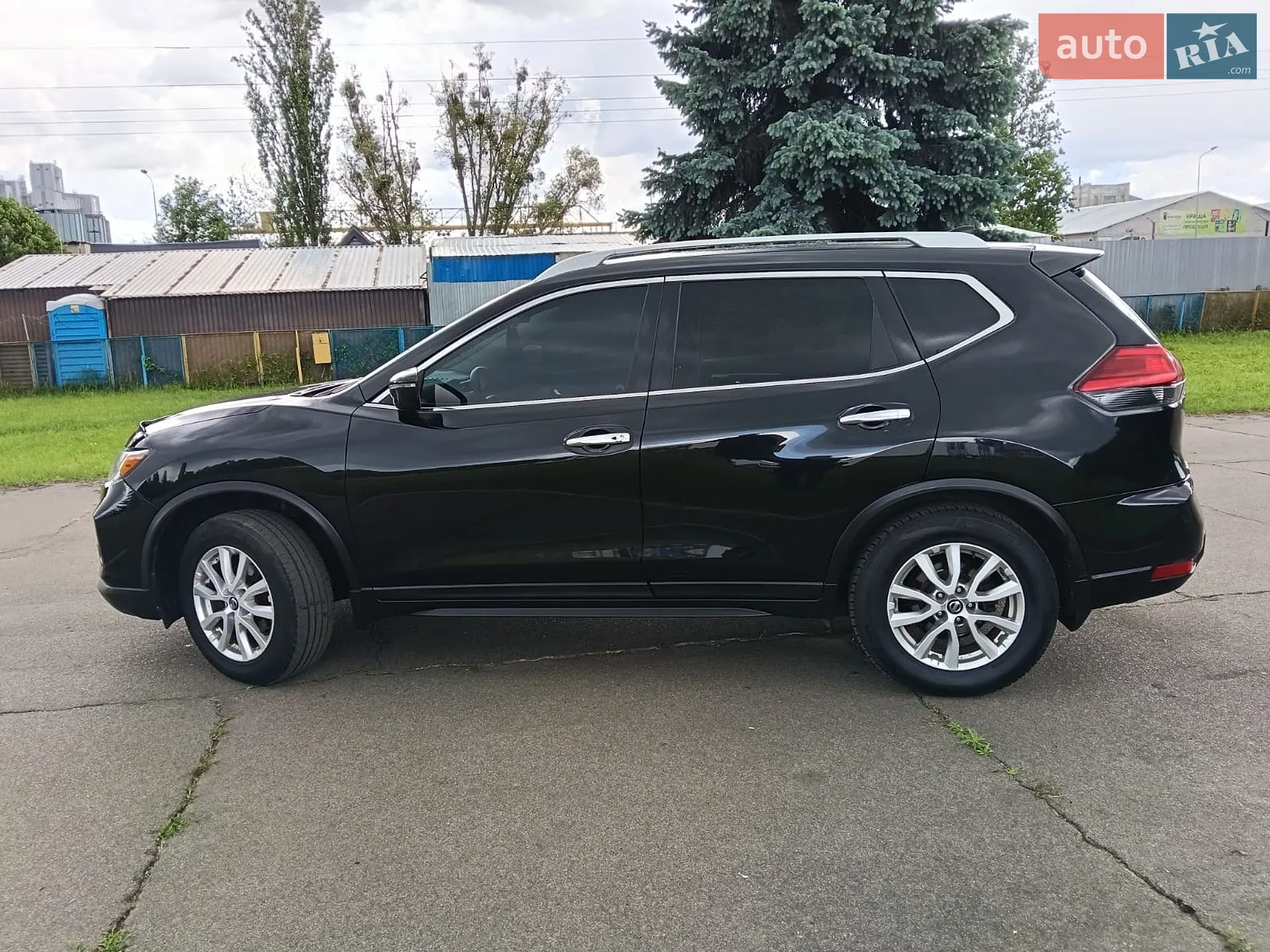 2017 Nissan Rogue - мініатюра 8