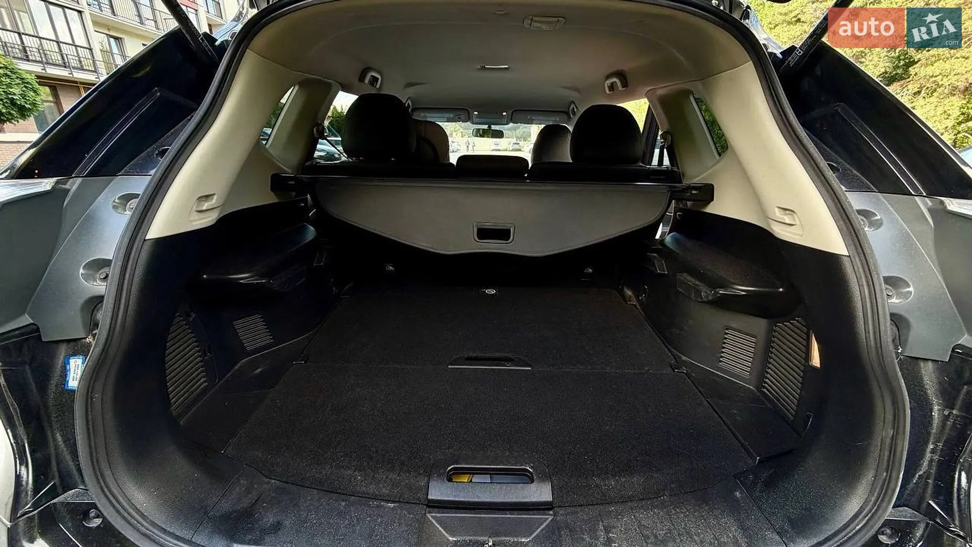 2016 Nissan Rogue - мініатюра 17