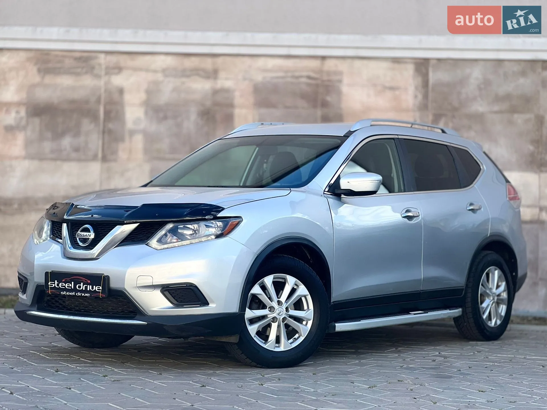 2014 Nissan Rogue - фото 1
