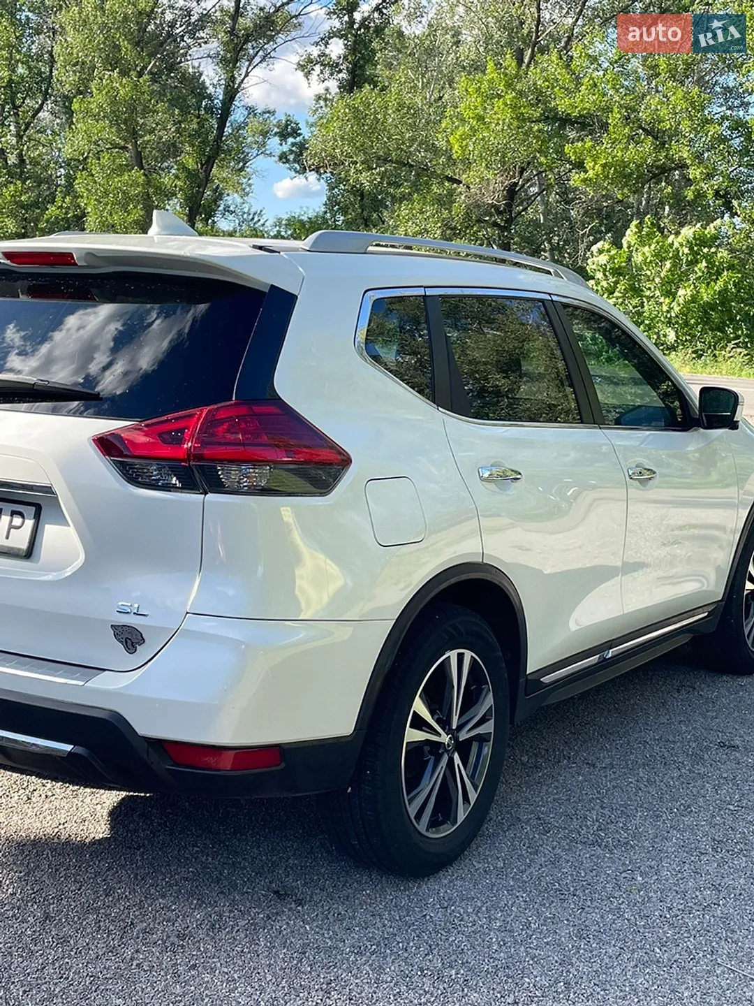 2017 Nissan Rogue - мініатюра 8