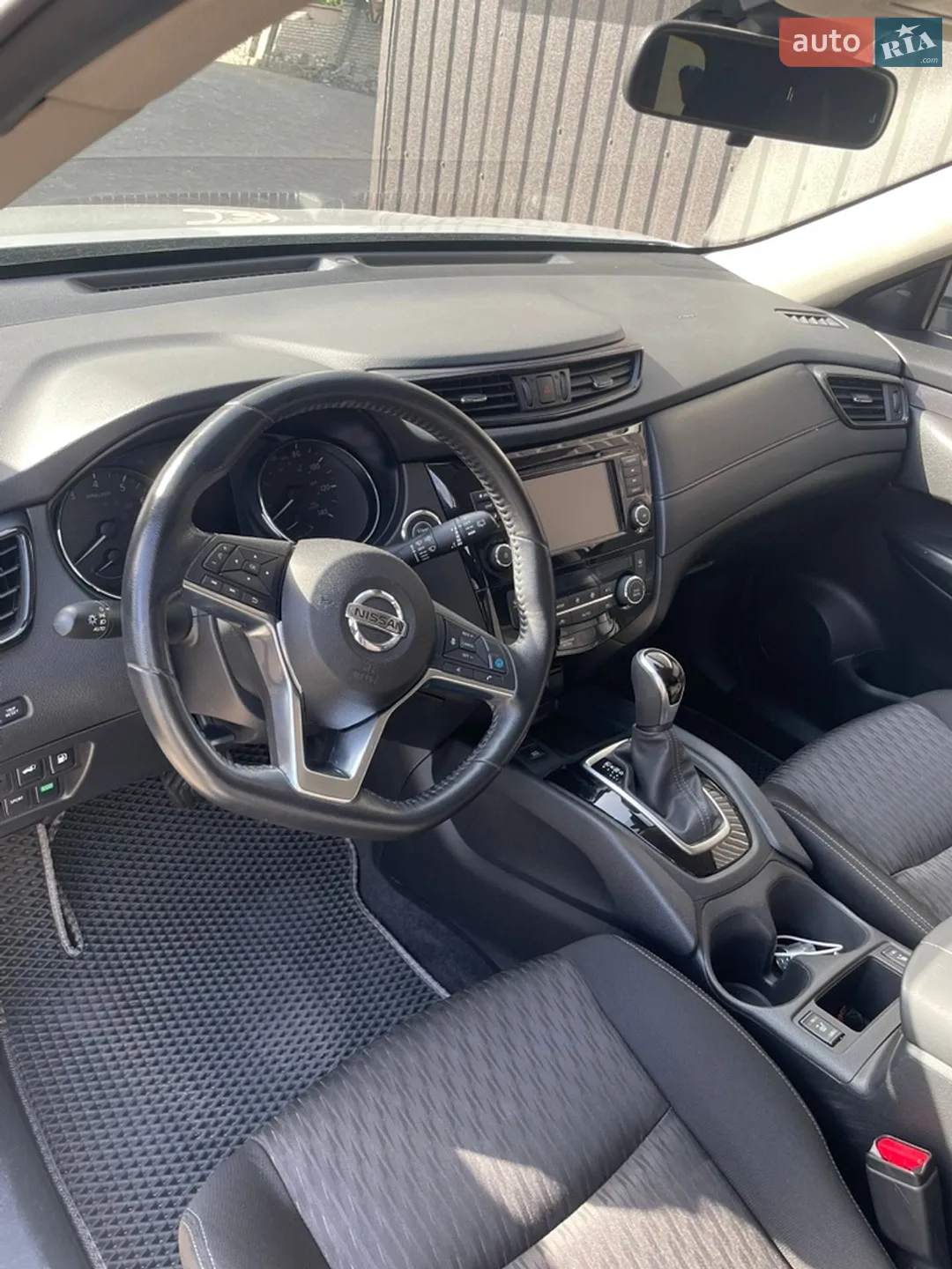 2018 Nissan Rogue - мініатюра 13