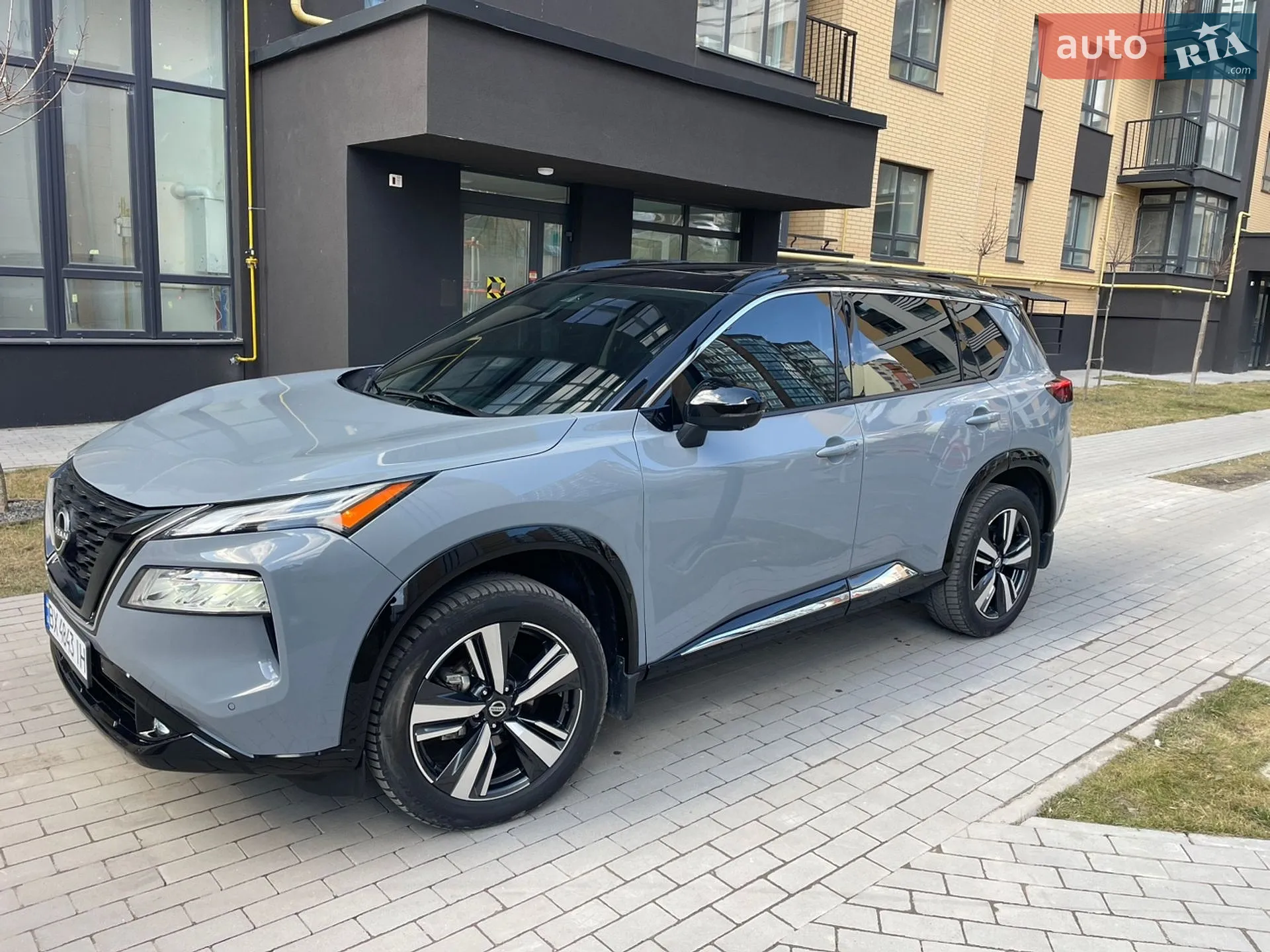 2021 Nissan Rogue - мініатюра 10