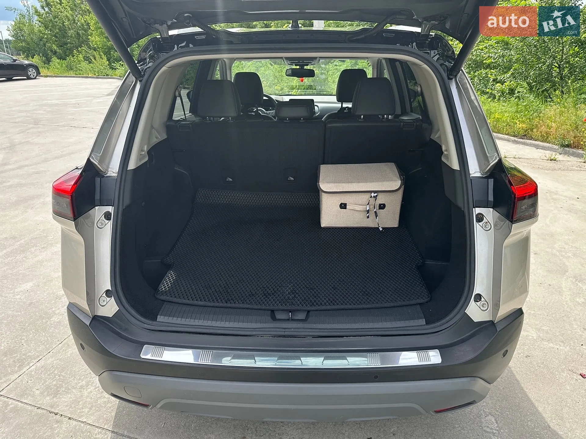 2021 Nissan Rogue - мініатюра 8