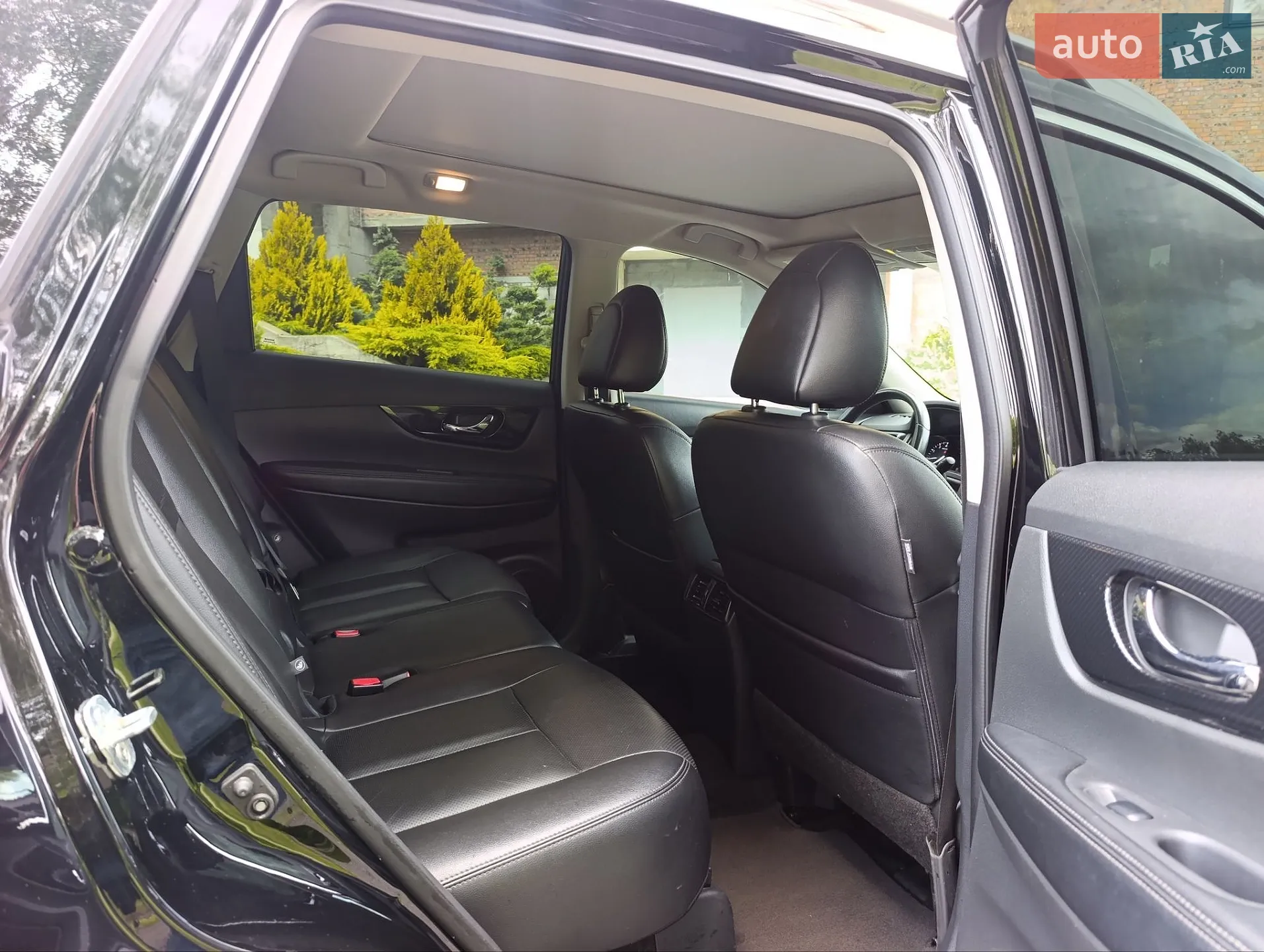 2017 Nissan Rogue - мініатюра 37