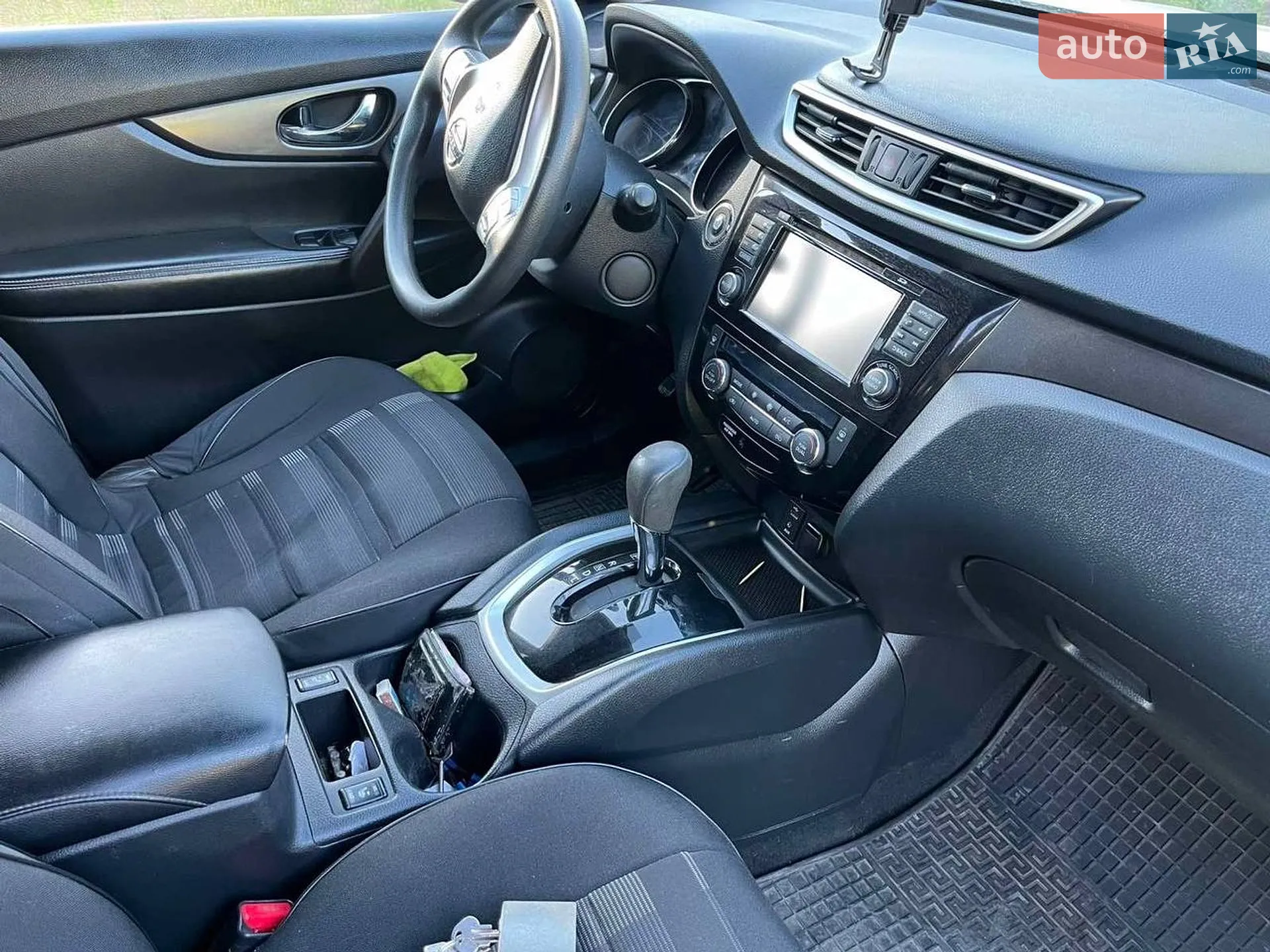 2015 Nissan Rogue - мініатюра 11