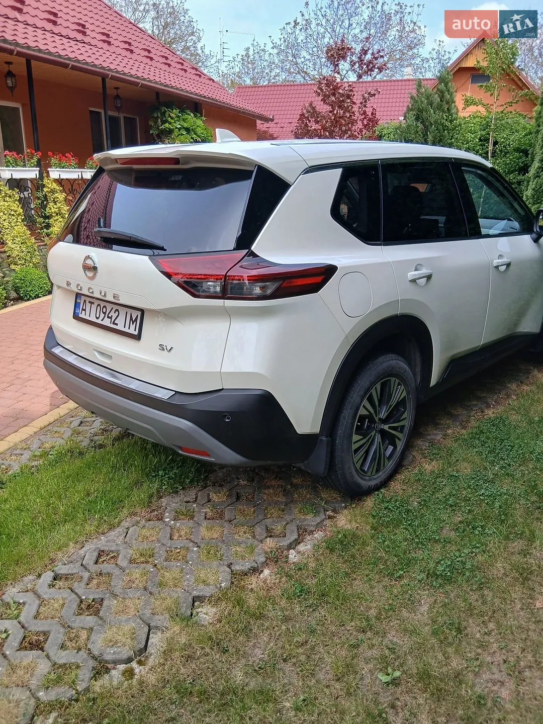 2021 Nissan Rogue - мініатюра 12