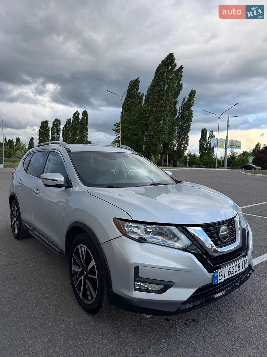 2019 Nissan Rogue - мініатюра 2