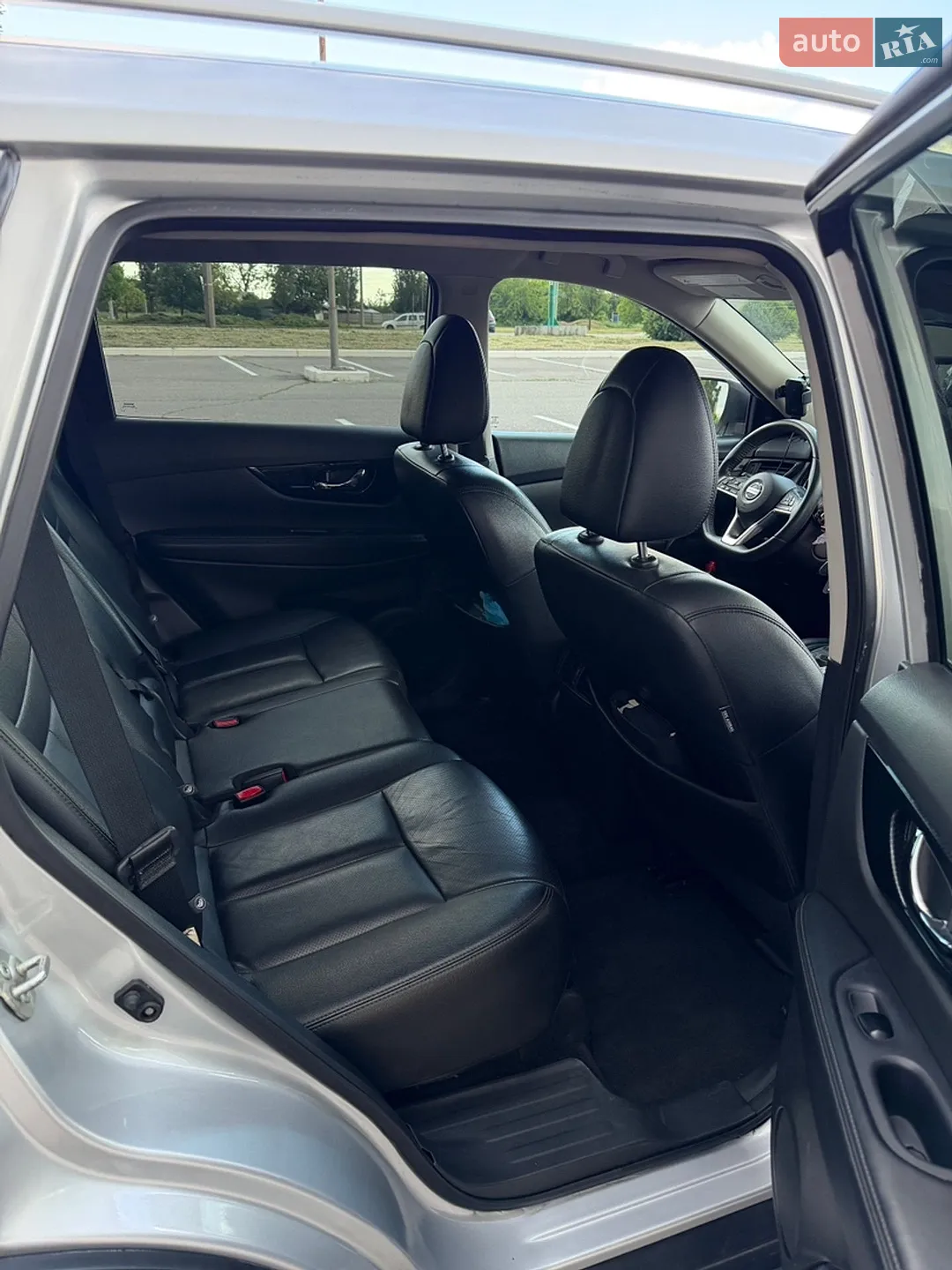 2019 Nissan Rogue - мініатюра 11