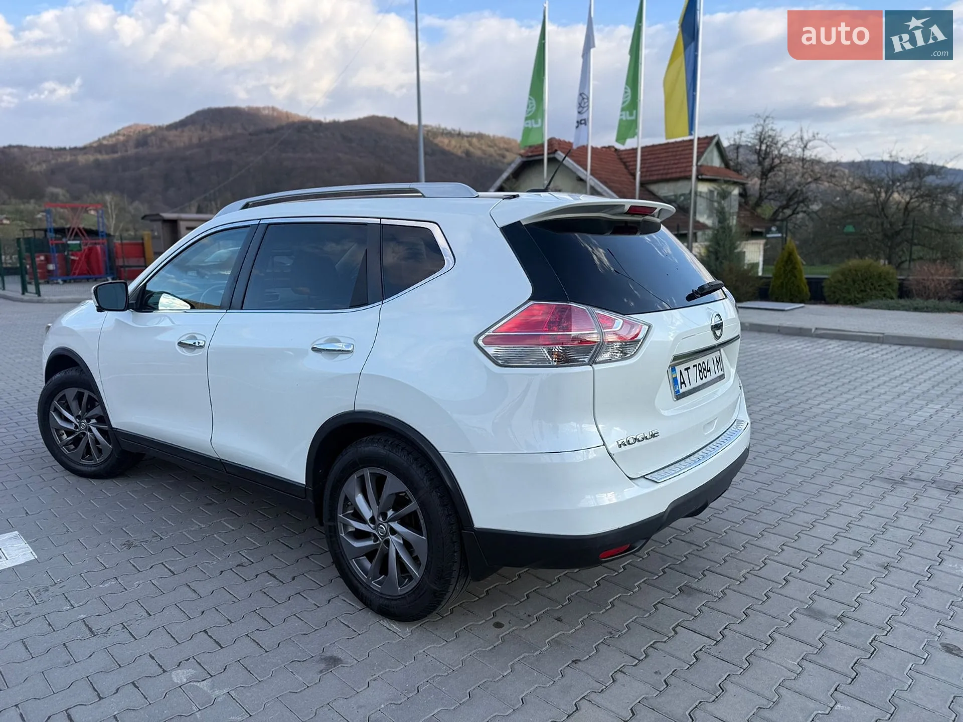 2015 Nissan Rogue - мініатюра 6