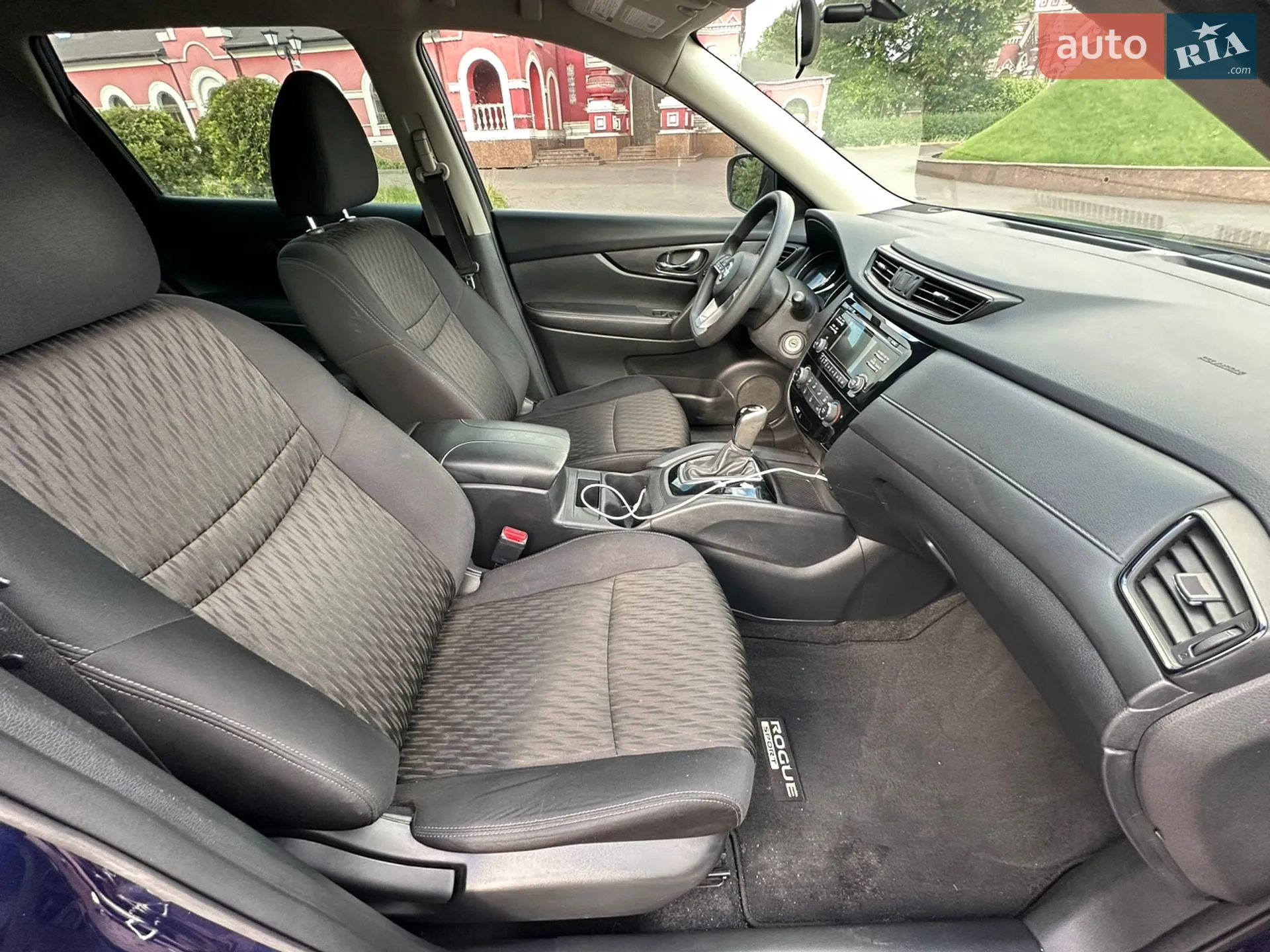 2017 Nissan Rogue - мініатюра 18